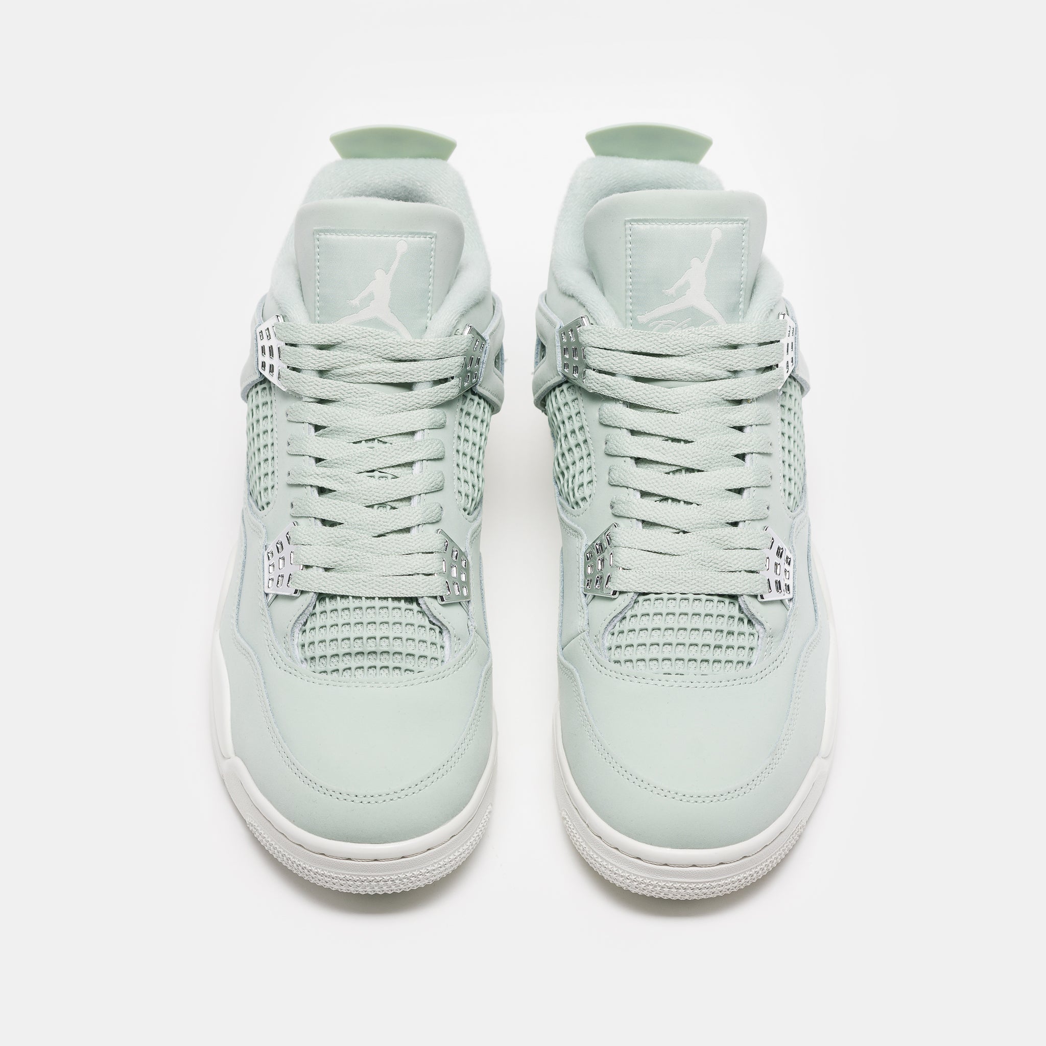 Air Jordan 4 Retro Sneaker in Seafoam/Sail/Metallic Silver