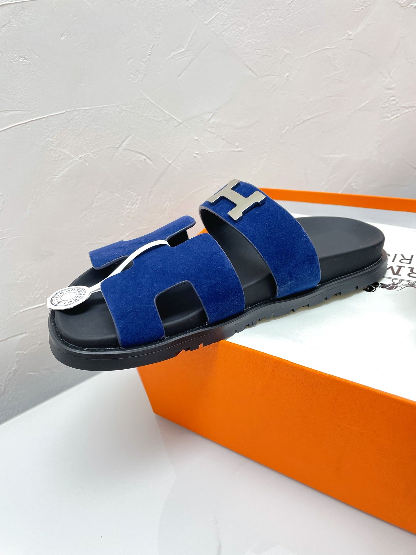 CHYPRE SANDAL AZURE SUEDE WITH H BUCKLE、mysite、Cacoeks