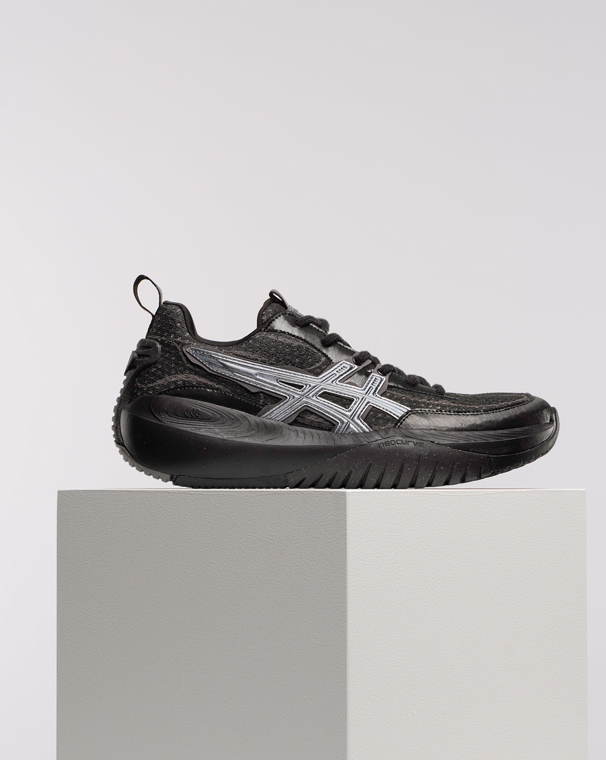 Asics Neocurve、mysite、Cacoeks