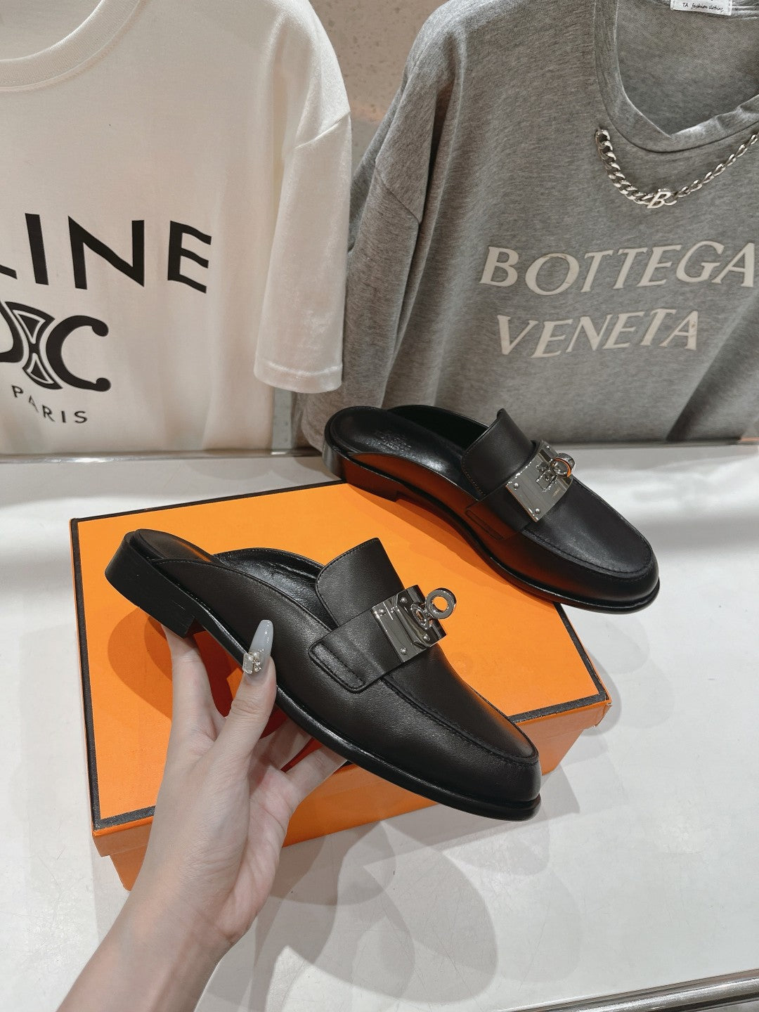 IOTA MULE BLACK CALFSKIN、mysite、Cacoeks
