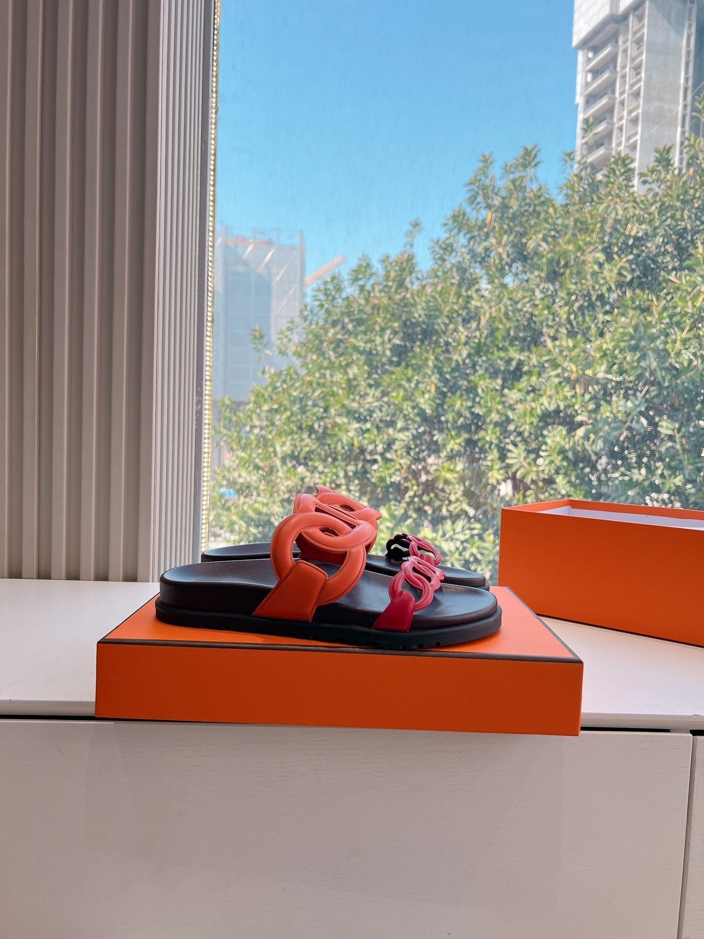 EXTRA SANDAL IN CHERRY RED MIX FIRE ORANGE CALFSKIN、mysite、Cacoeks