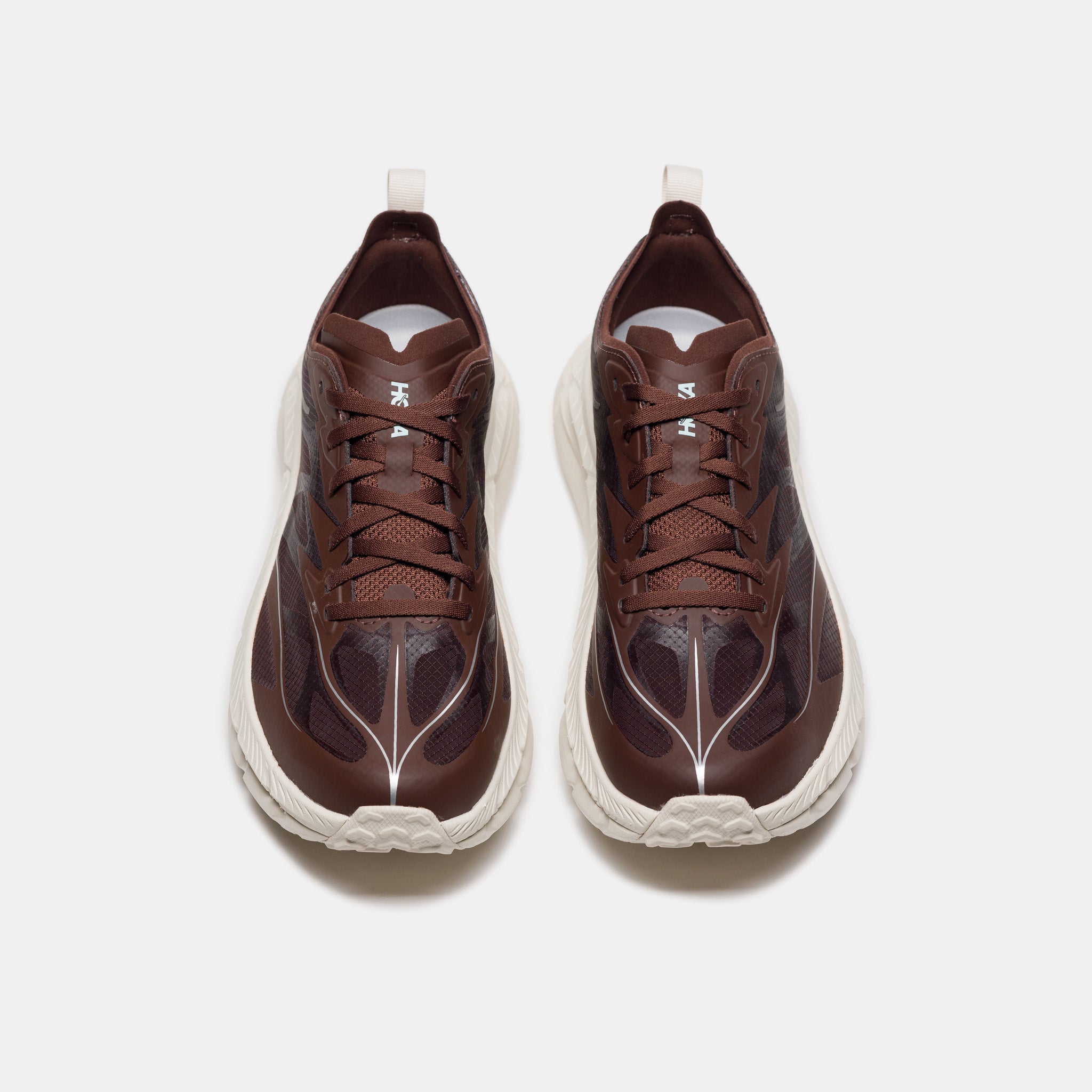 Mafate Speed 4 Lite Sneaker in Cold Brew/Oat Milk