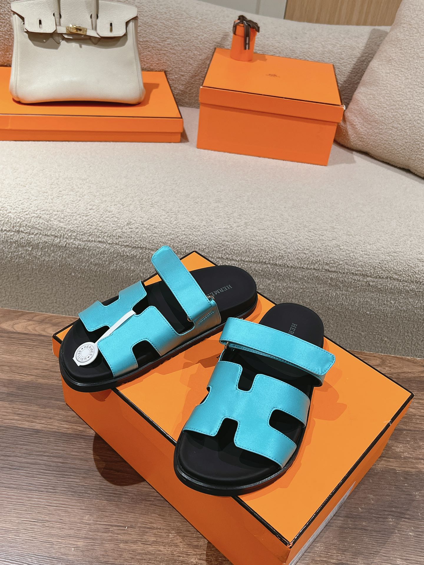 CHYPRE SANDAL BLACK MIX SKY CALFSKIN、mysite、Cacoeks