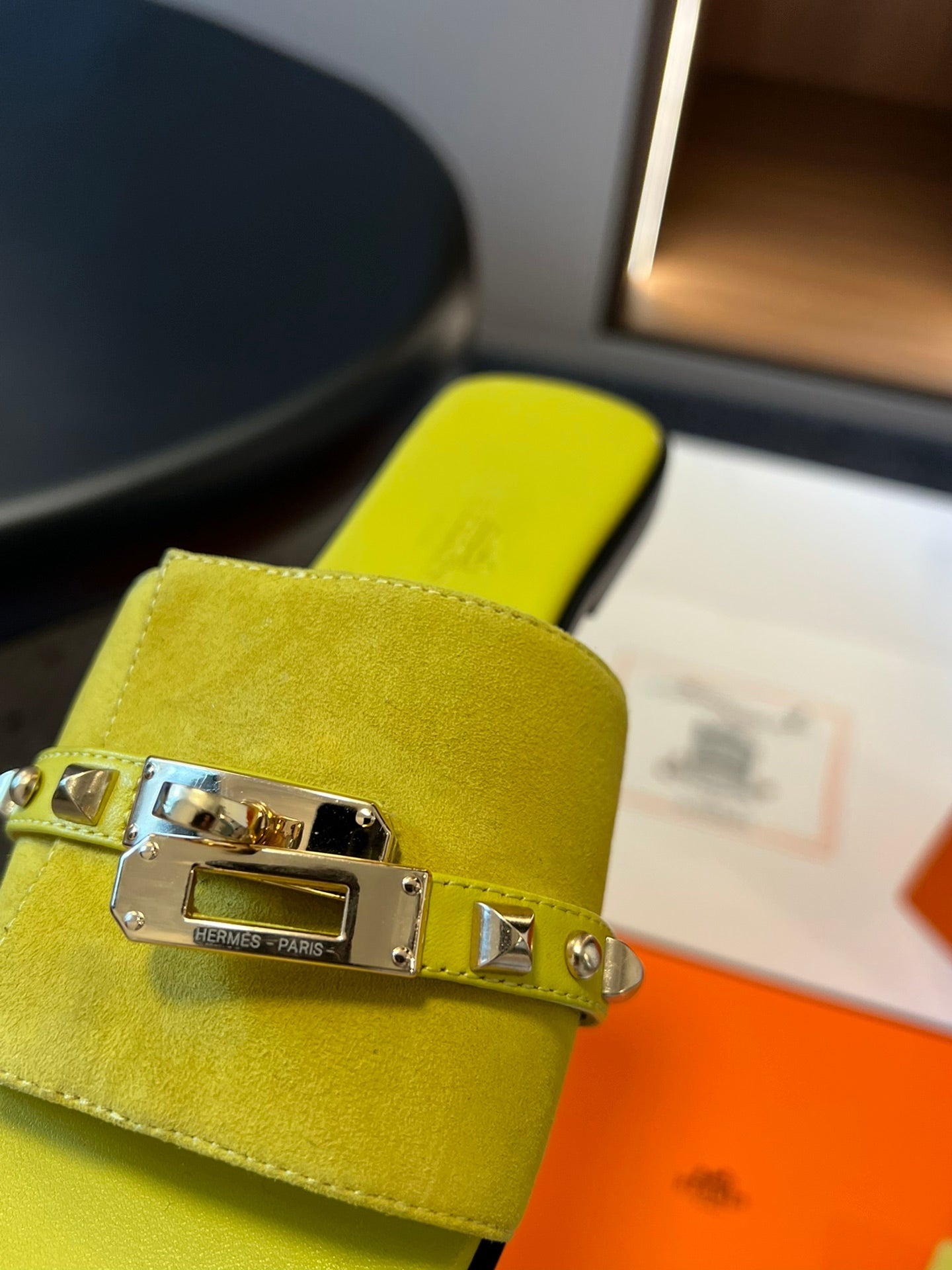 GIULIA FLAT SANDAL IN NEON YELLOW SUEDE、mysite、Cacoeks