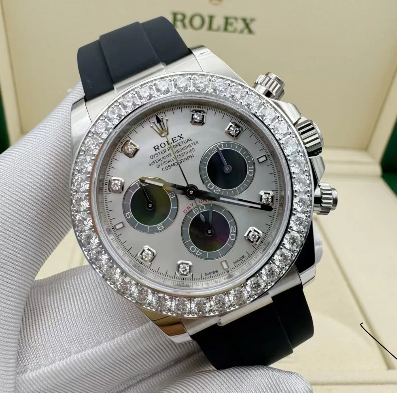 RolexCosmograph Daytona Oyster, 40 mm, white gold and diamonds Super Clone Swiss Watch Ref M126589RBR-0001 4131 Swiss Movement