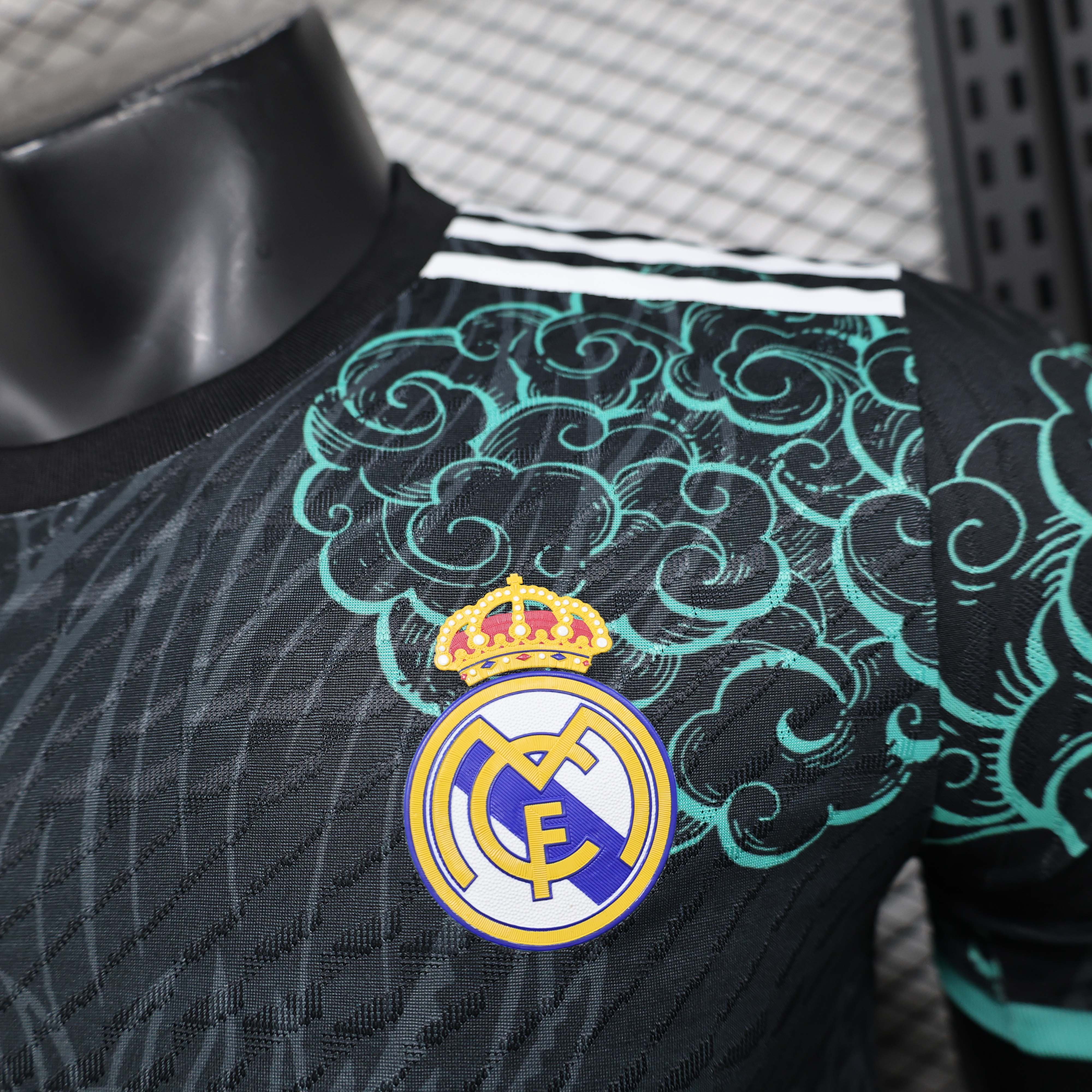 2025/2026 Player Version Real Madrid Special Edition Black and Green Football Shirt 1:1 Thai Quality:football jersey mysite: unitedjerseyfootball 邓江浪:football