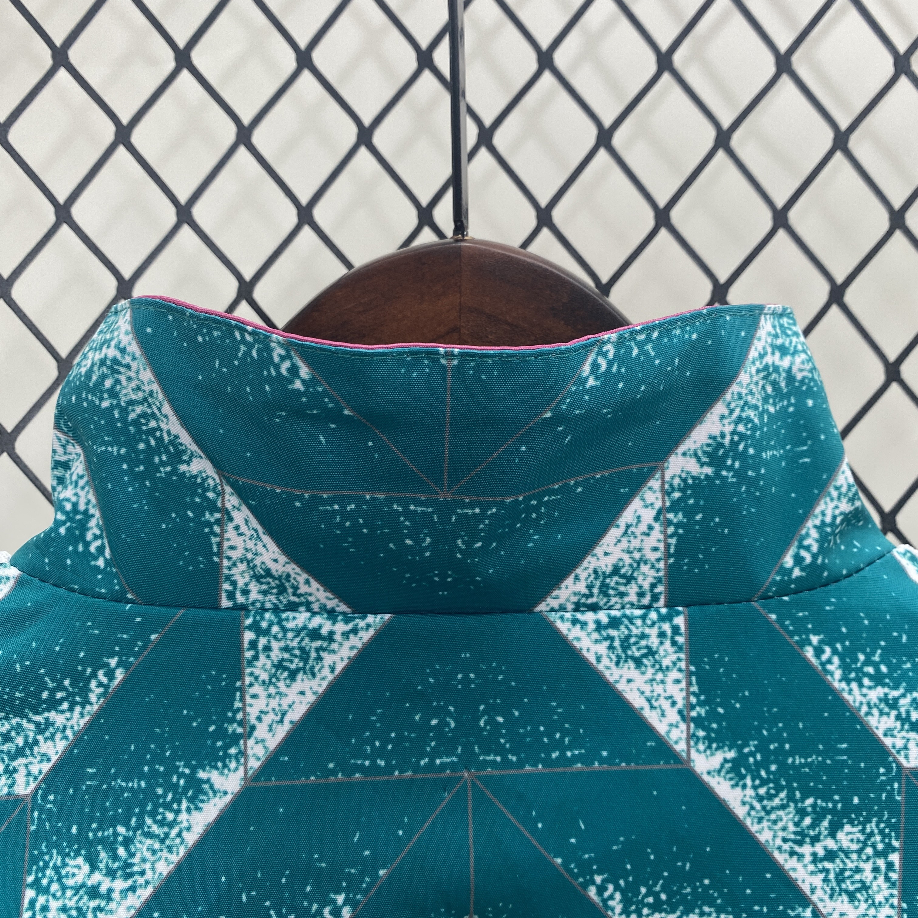 ManixJersey.com | Germany 24-25 Double Sided Reversible Windbreaker - Pink & Vintage Green -Customize Name, Number and Patch | Worldwide Shipping