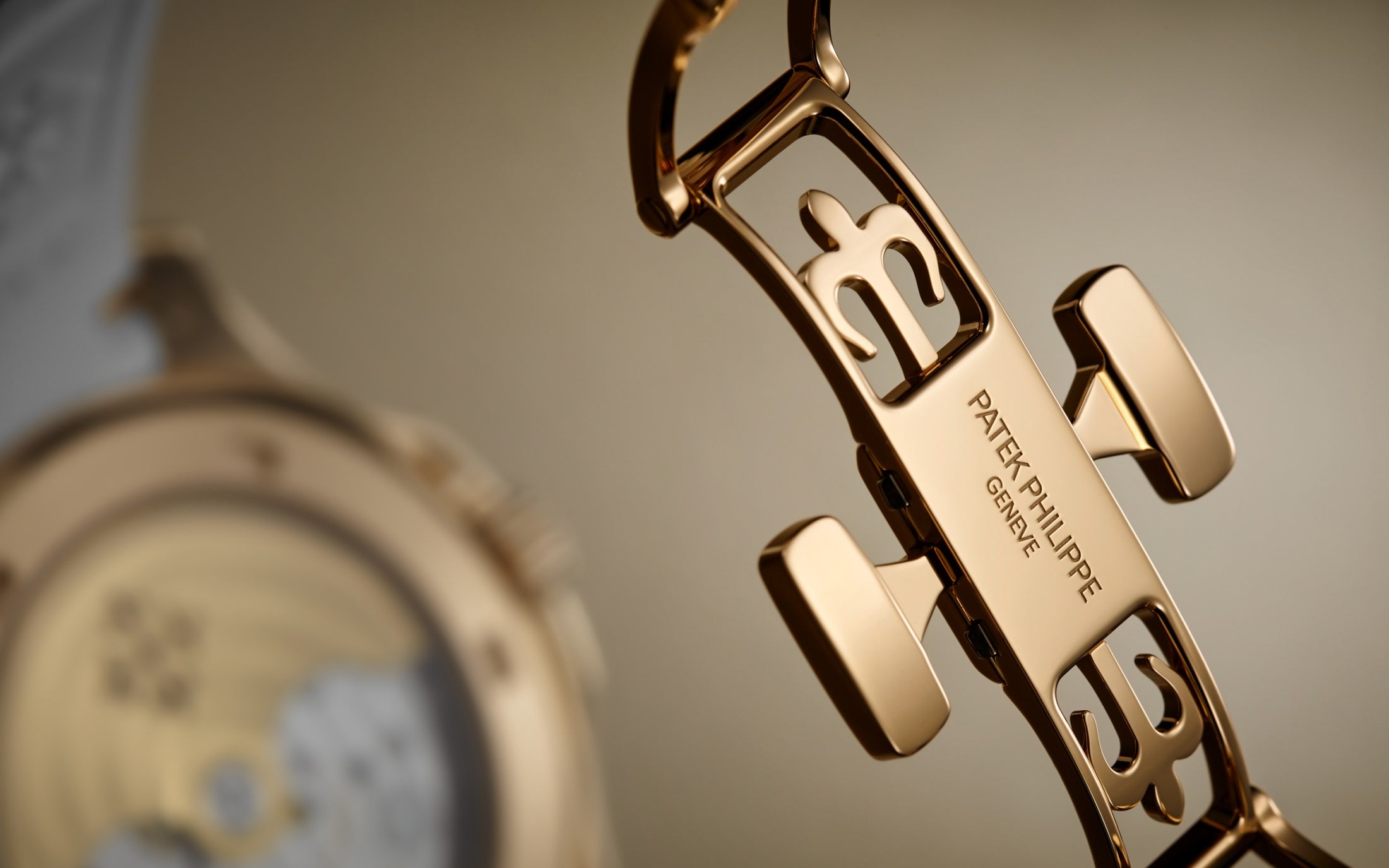 兼职  林炎: luxecystore