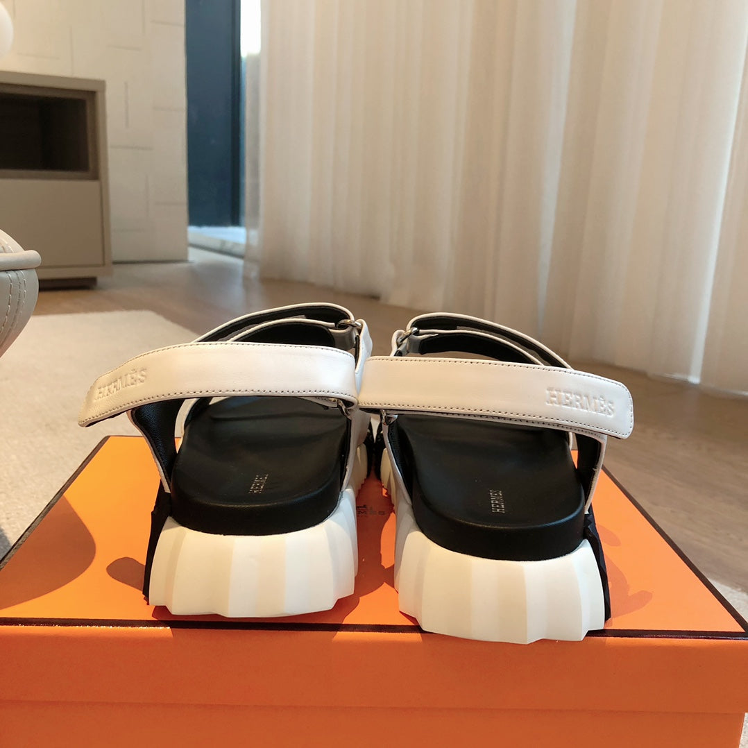 DAD SANDALS IN WHITE CALFSKIN AND RUBBER、mysite、Cacoeks