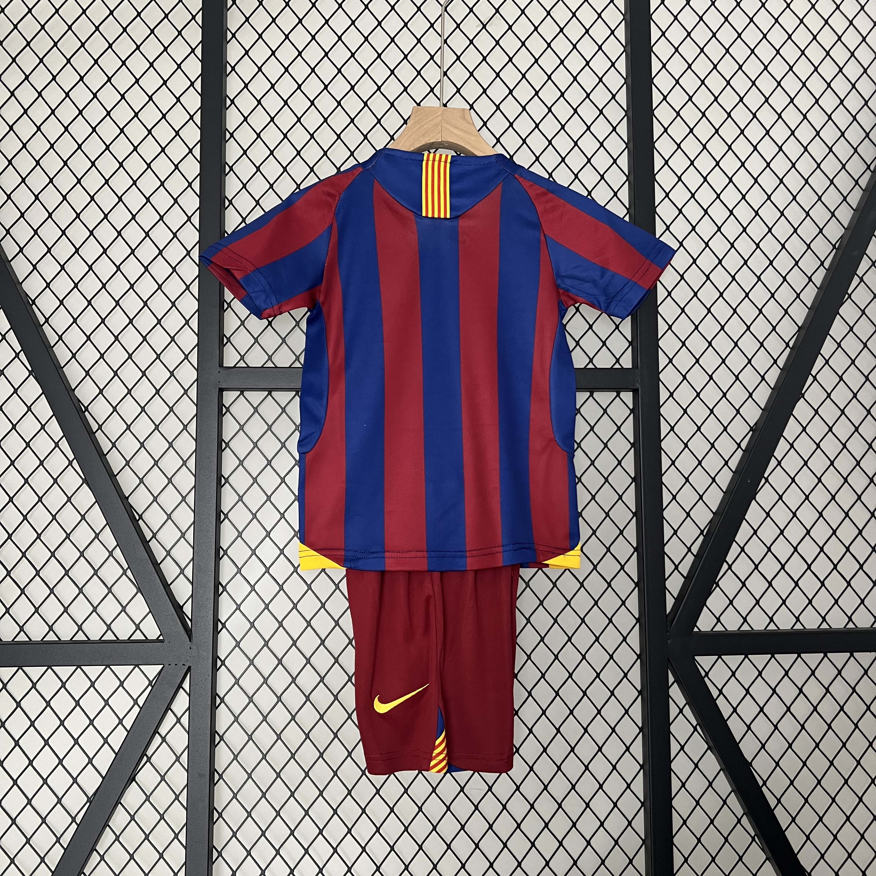 2005/2006 Retro Barcelona Home Football Shirt 1:1 Thai Quality Kids Size:football jersey mysite: unitedjerseyfootball 邓江浪:football