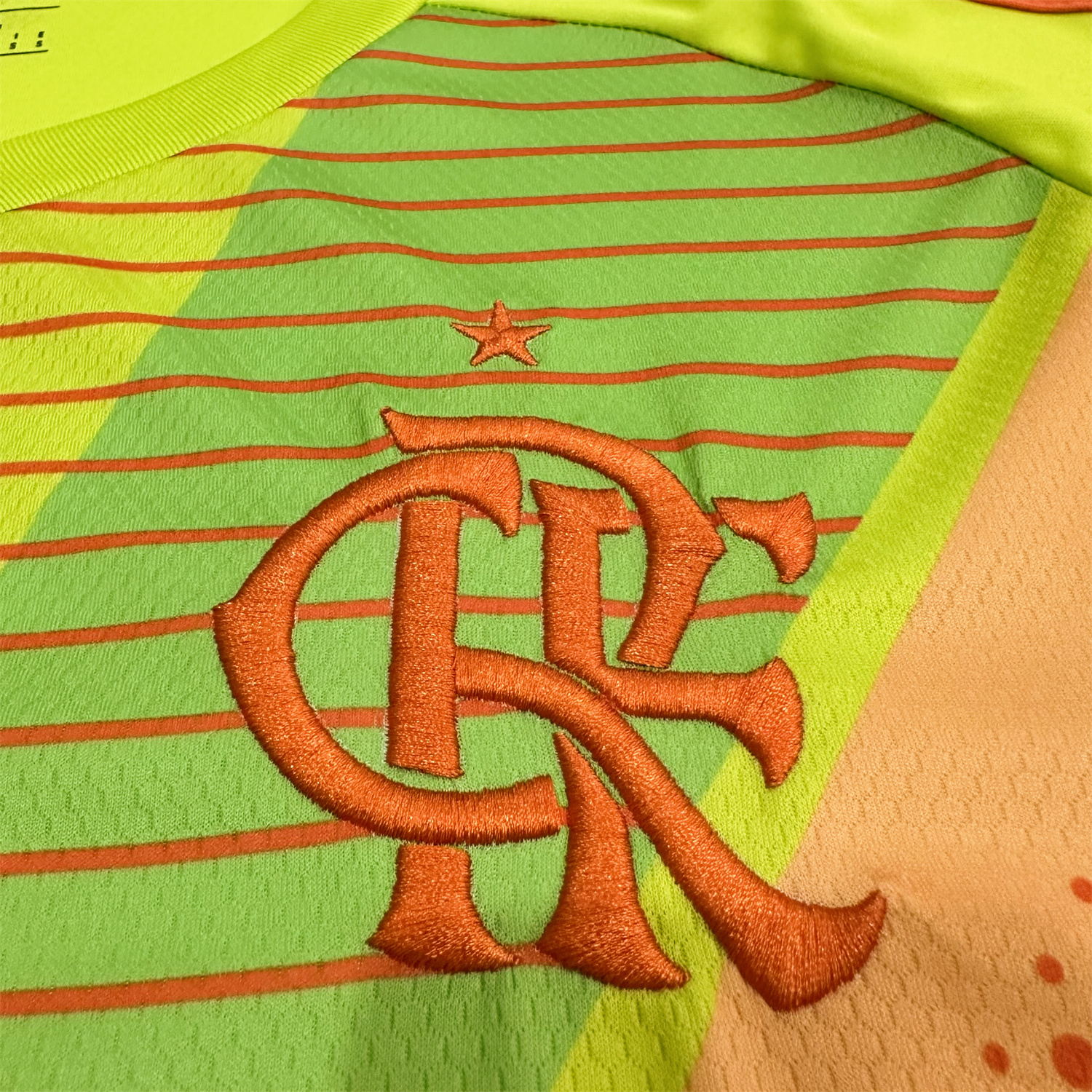 Funinjersey-Flamengo 25-26 Yellow Green Goalkeeper Jersey - Fans Version