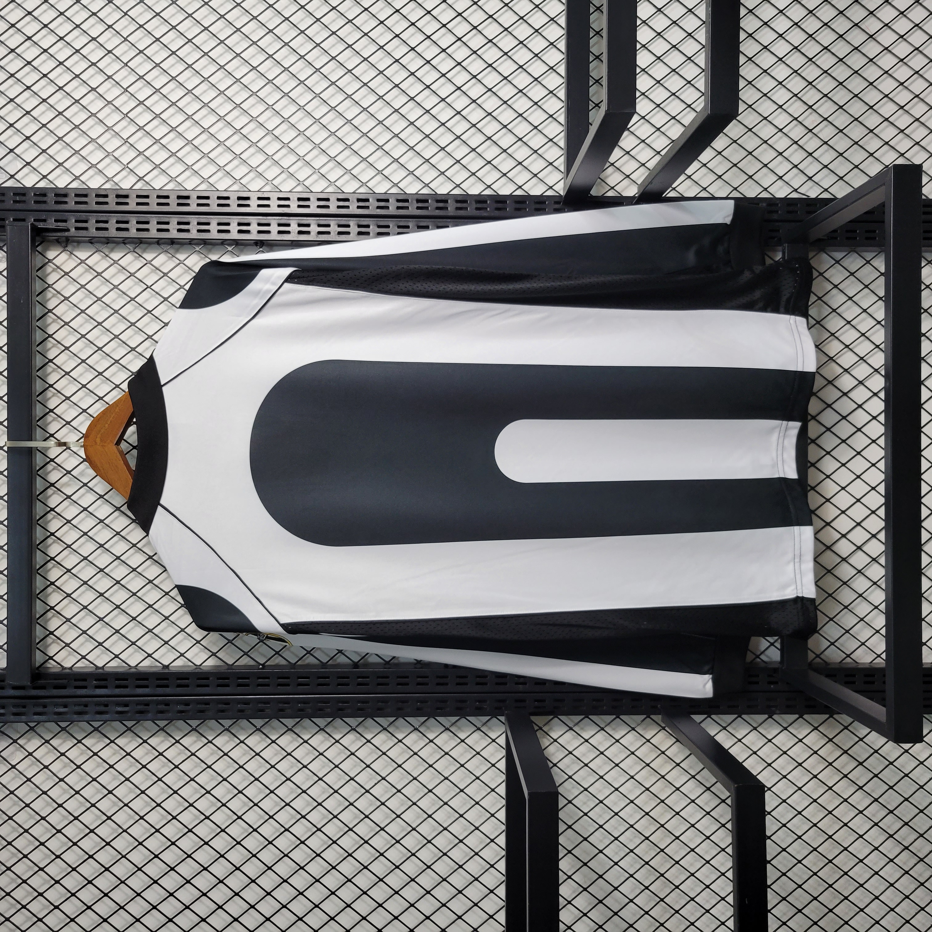 Higojerseys-Retro Juventus 1997-98 Home Stadium Long Sleeve Jersey