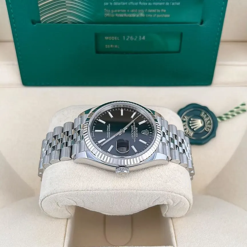 兼职  林炎: luxecystore