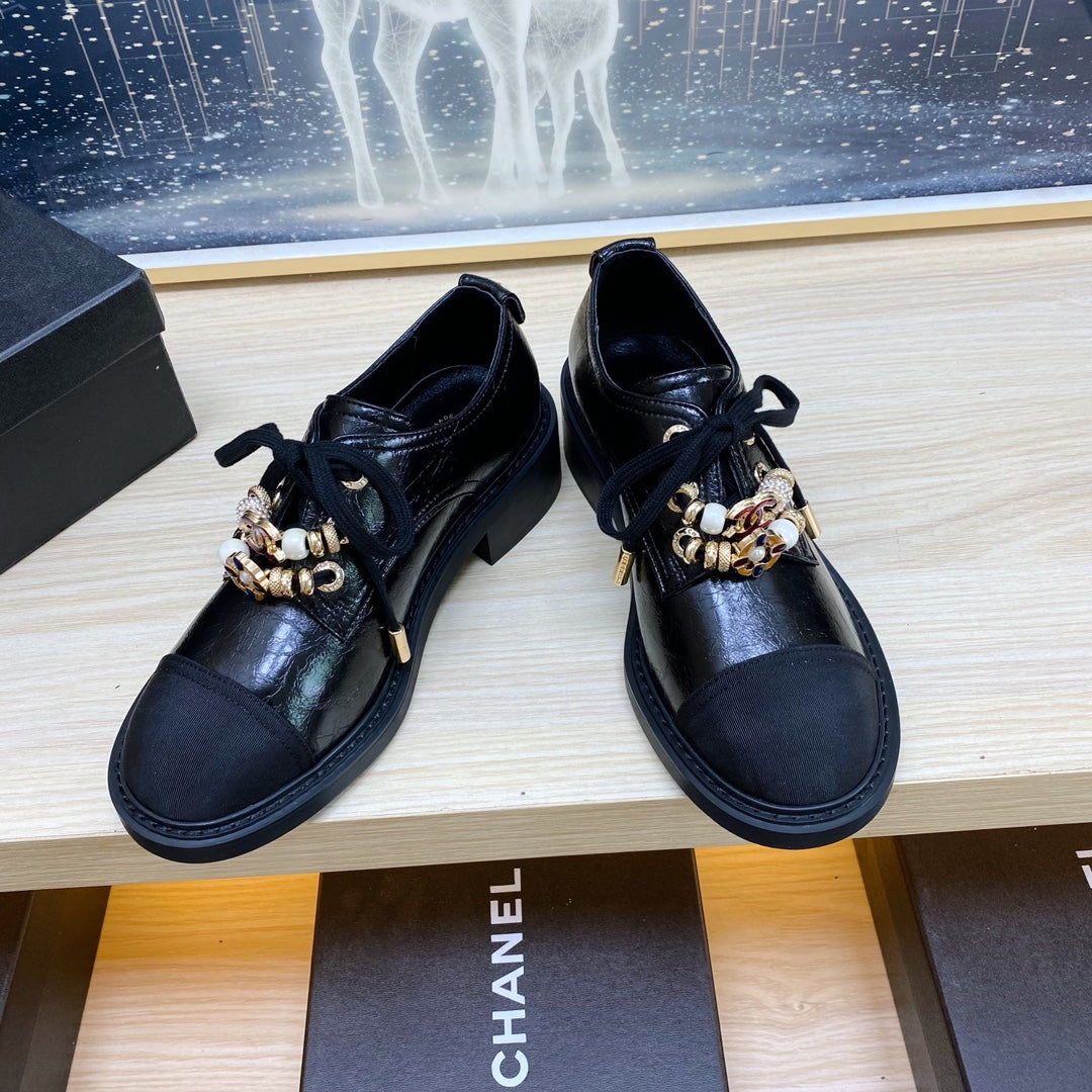 CC COMBAT OXFORD SHOES IN BLACK WRINKLED CALFSKIN AND GROSGRAIN WITH FAUX PEARL、mysite、Cacoeks