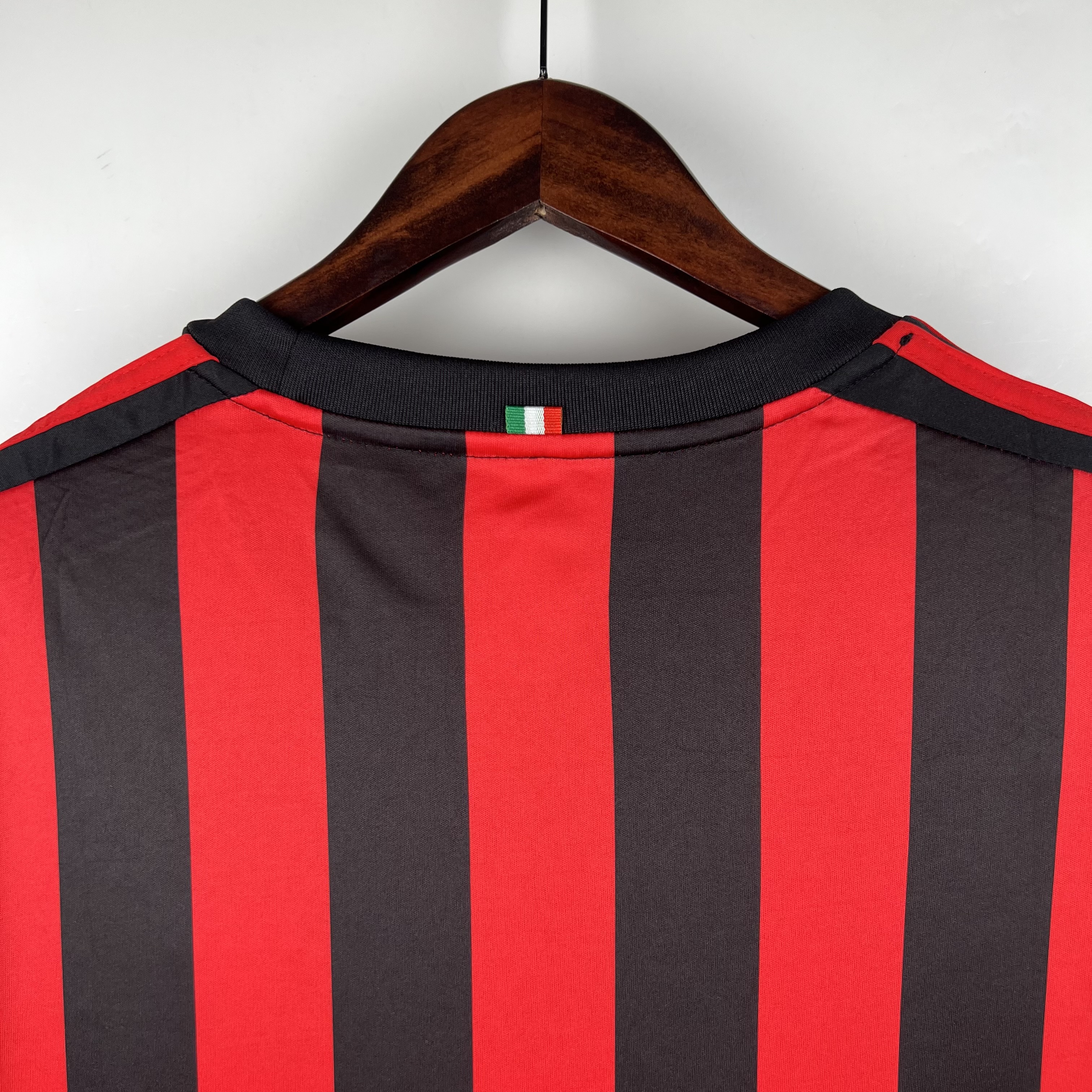 ManixJersey.com | Retro AC Milan 2017-18 Home Stadium Jersey -Customize Name, Number and Patch | Worldwide Shipping