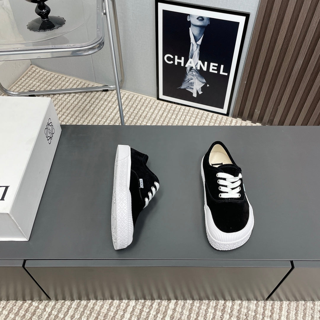 TERRA VULCA LACE-UP SNEAKER IN BLACK SUEDE、mysite、Cacoeks