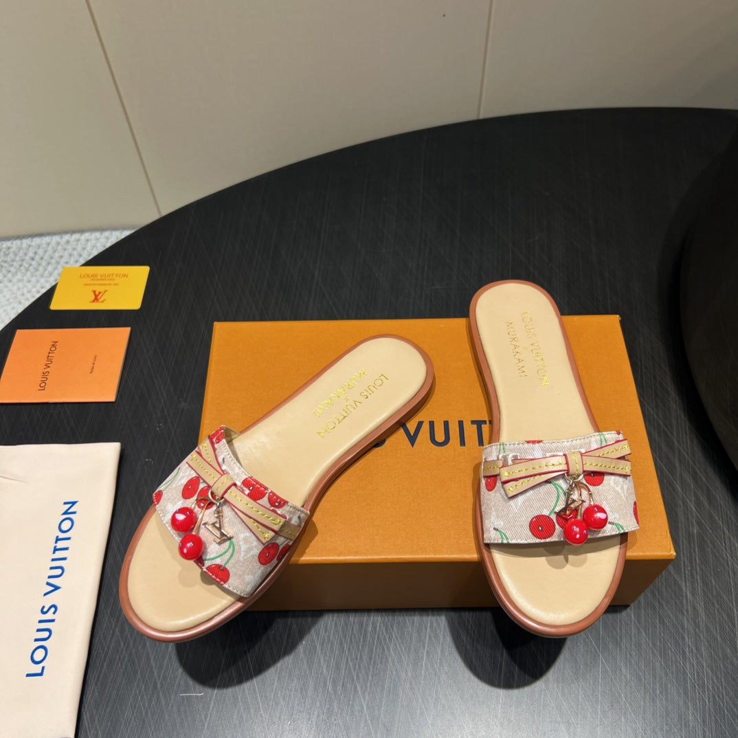 LV SLIDE SANDALS 25S IN BEIGE DENIM AND CALFSKIN WITH CHERRY BLOSSOM BUCKLE、mysite、Cacoeks