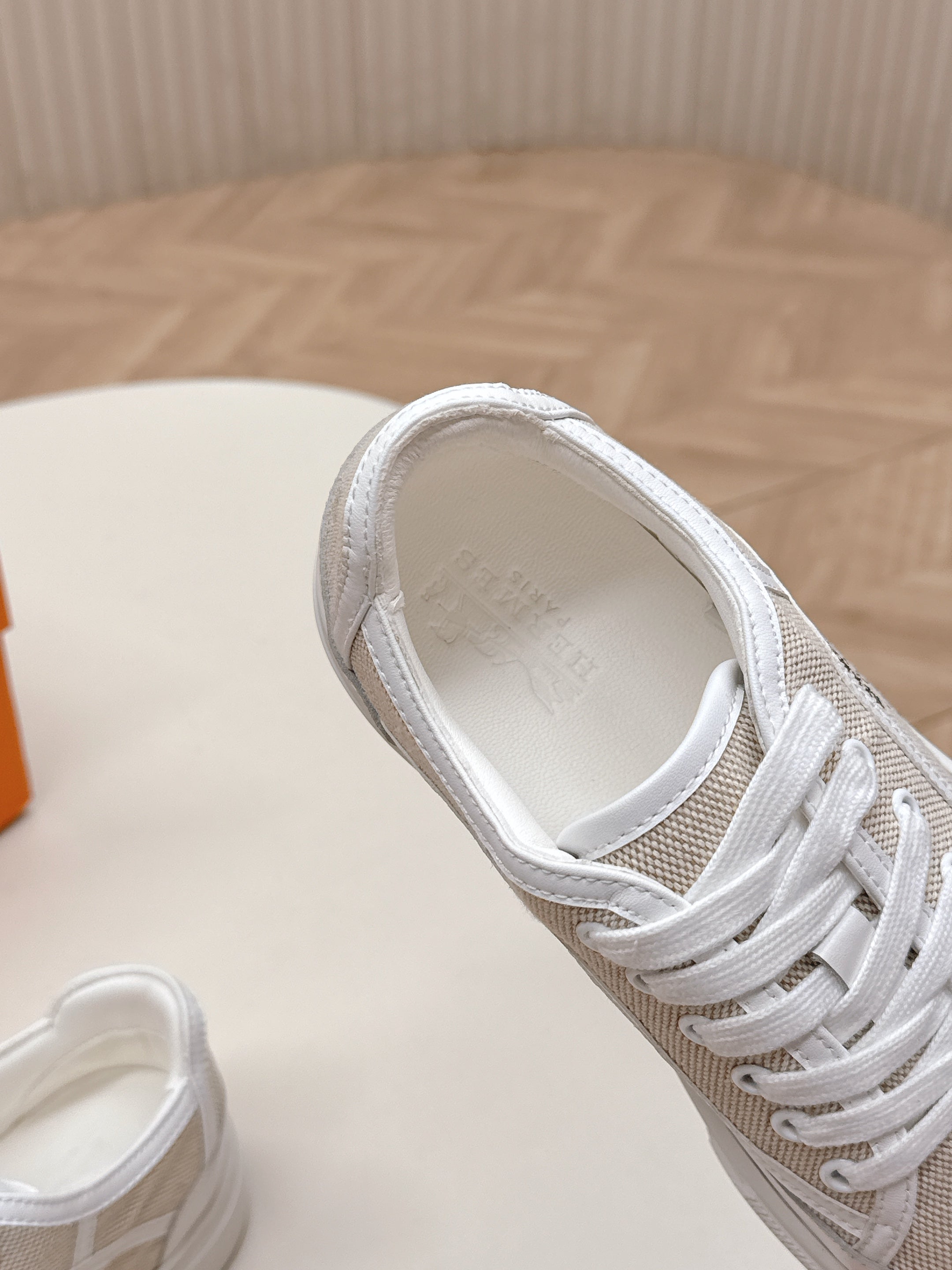 HM 25S SNEAKER LOW SPORTS IN BEIGE CANVAS MIX WHITE LAMBSKIN、mysite、Cacoeks