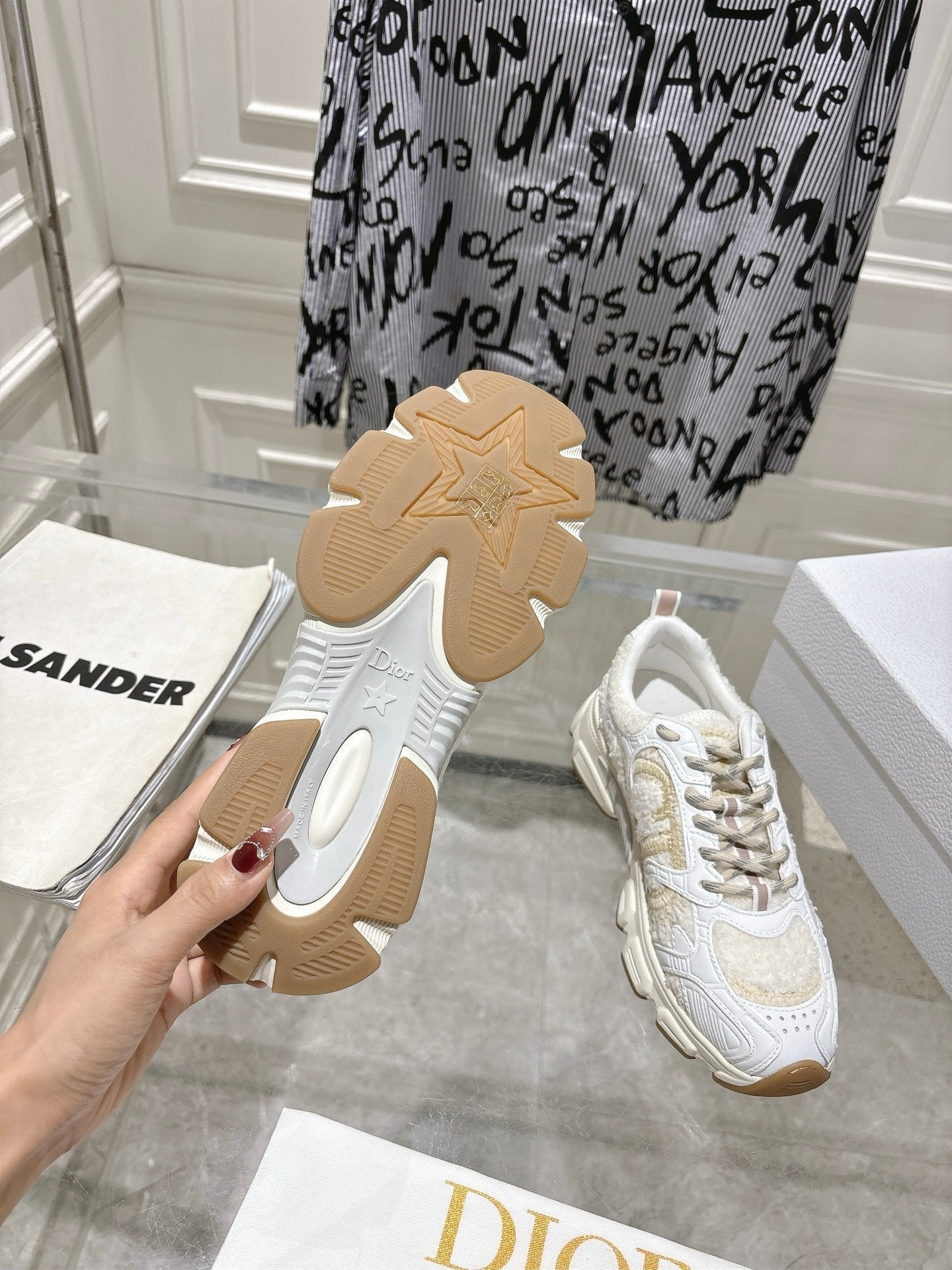 DIOR 25S MILE SERIES SNEAKERS 45MM IN WHITE CALFSKIN AND SHEARLING、mysite、Cacoeks