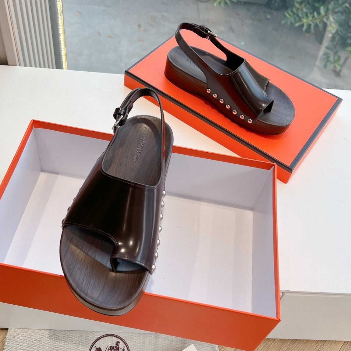 FLAT SANDAL IN BRUNETTE BROWN CALFSKIN、mysite、Cacoeks