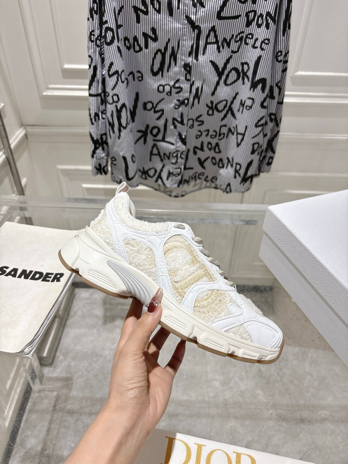 DIOR 25S MILE SERIES SNEAKERS 45MM IN WHITE CALFSKIN AND SHEARLING、mysite、Cacoeks