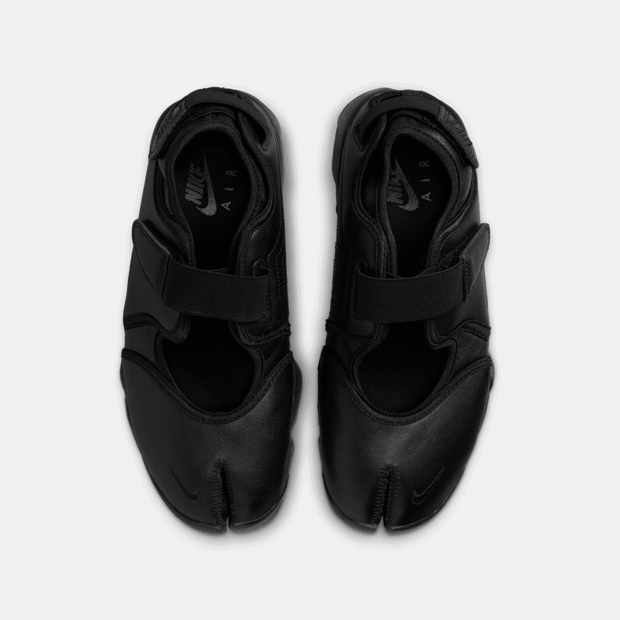 Air Rift Sneaker in Black/Black