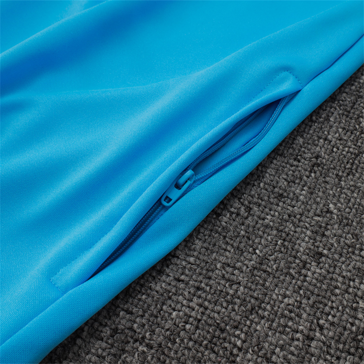 UltraTrikot-Real Madrid 25-26 Throwback Trefoil Jacket Training Tracksuit - Blue Jackets & Purple Pants