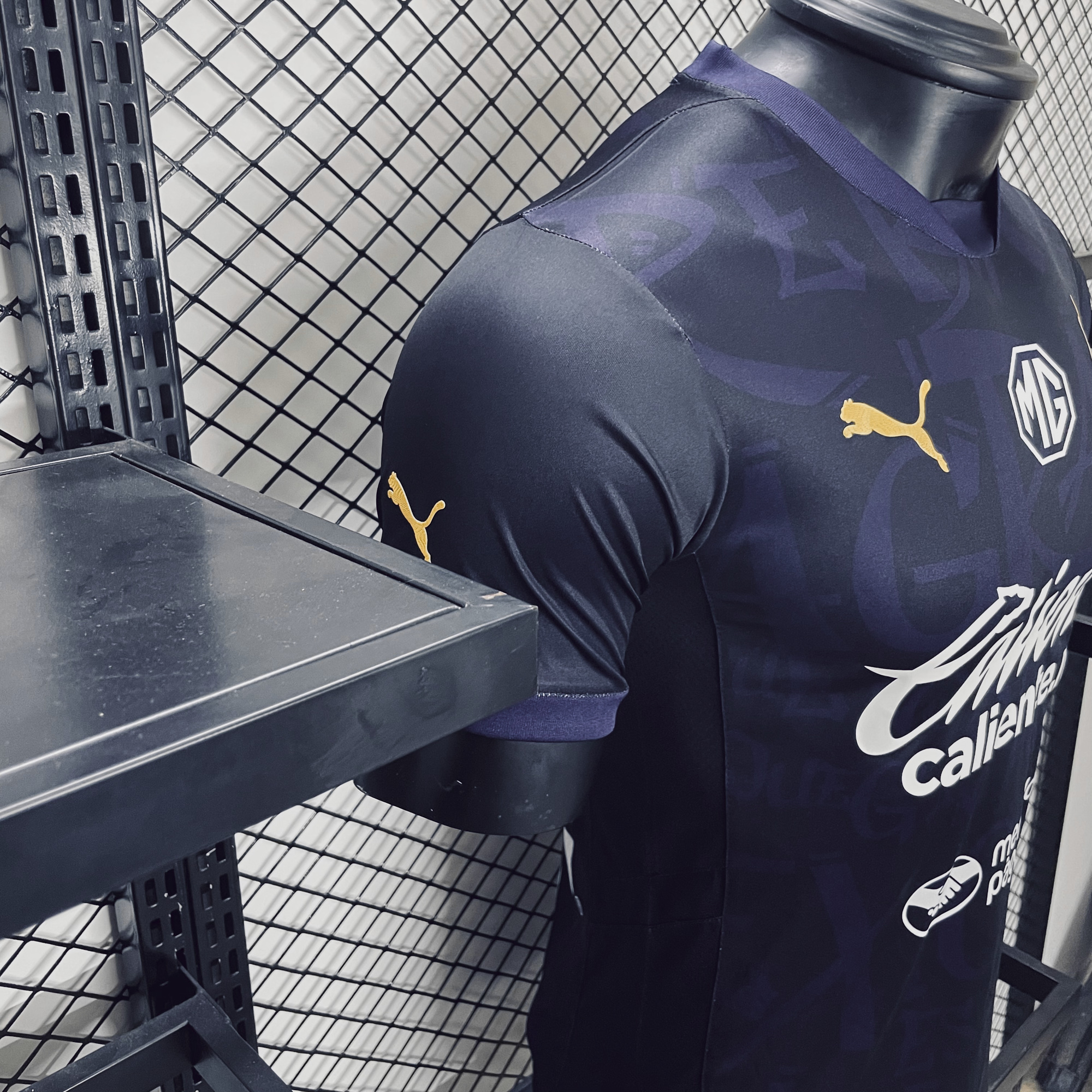 ManixJersey.com | Chivas de Guadalajara 24-25 Third Jersey - Player Version -Customize Name, Number and Patch | Worldwide Shipping