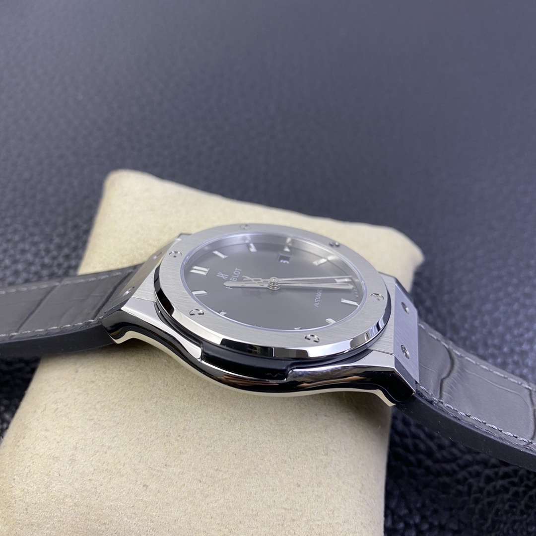 Hublot Classic Fusion 511.NX.7071.LR 45MM Grey Dial Mens-fasswatch