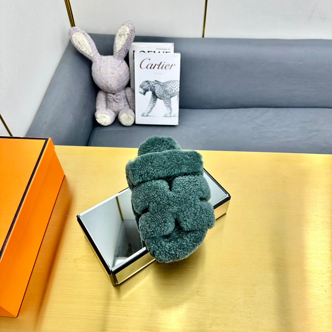 CHYPRE SANDAL IN FOREST GREEN SHEARLING、mysite、Cacoeks