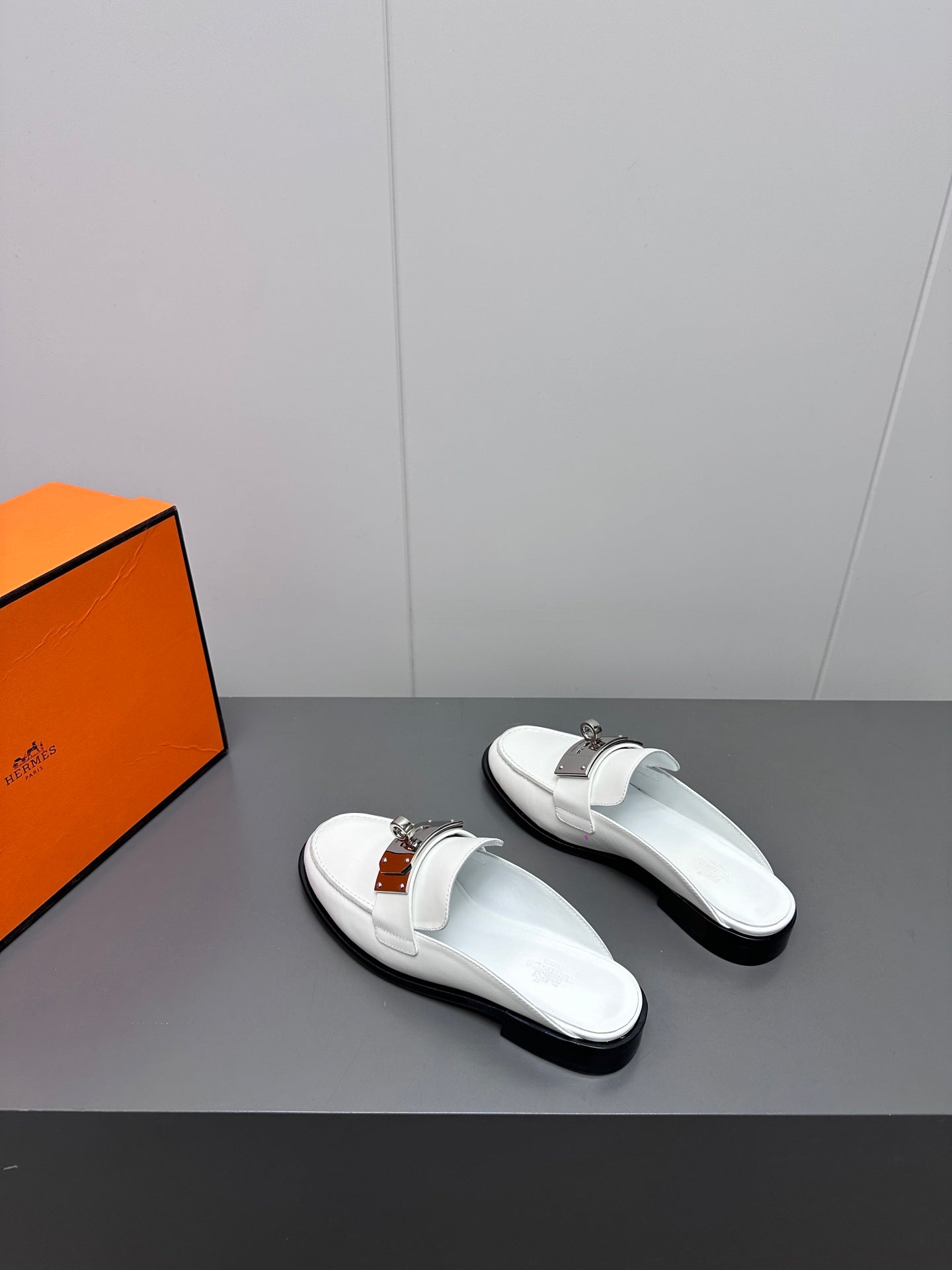 0Z MULE IN WHITE LAMBSKIN、mysite、Cacoeks