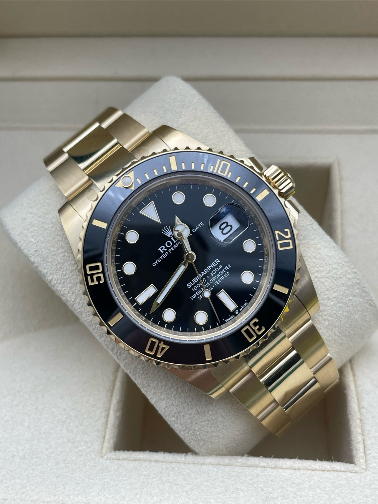 Rolex Submariner Super Clone Swiss ReplicaWatch 18kGold Ref 126618LN 3235 SwissMovement