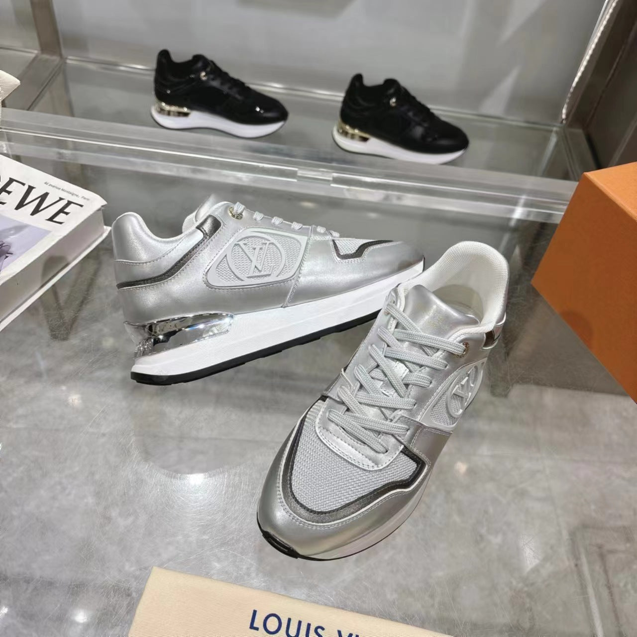 SNEAKERS IN WHITE MIX SILVER MESH AND CALFSKIN、mysite、Cacoeks