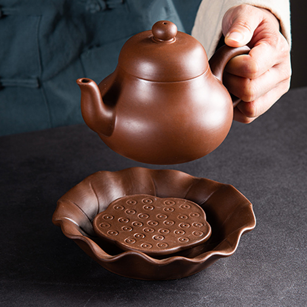 GEEK BAR-https://www.hot-toy.com/