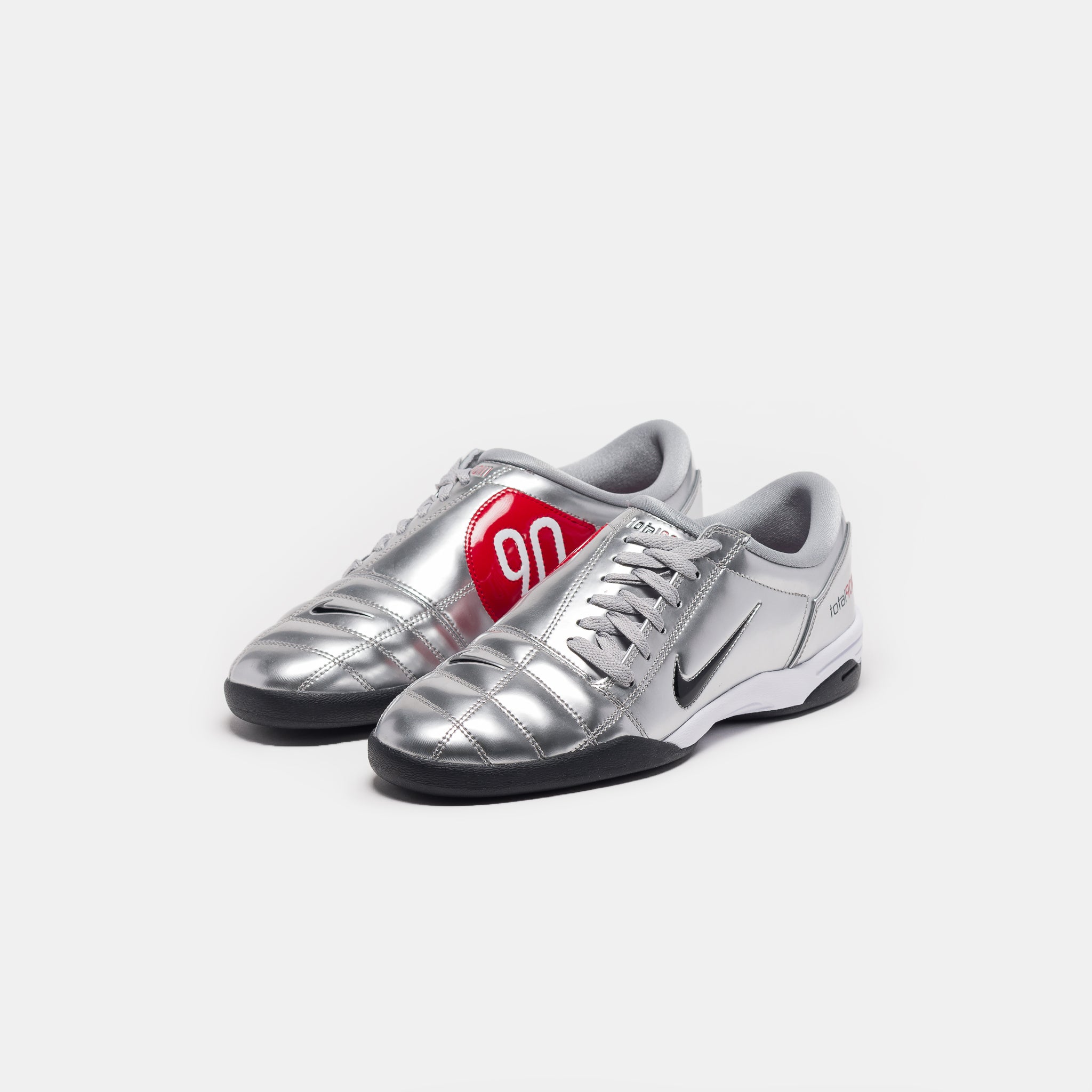 T90 SP Sneaker in Metallic Silver/Black/University Red