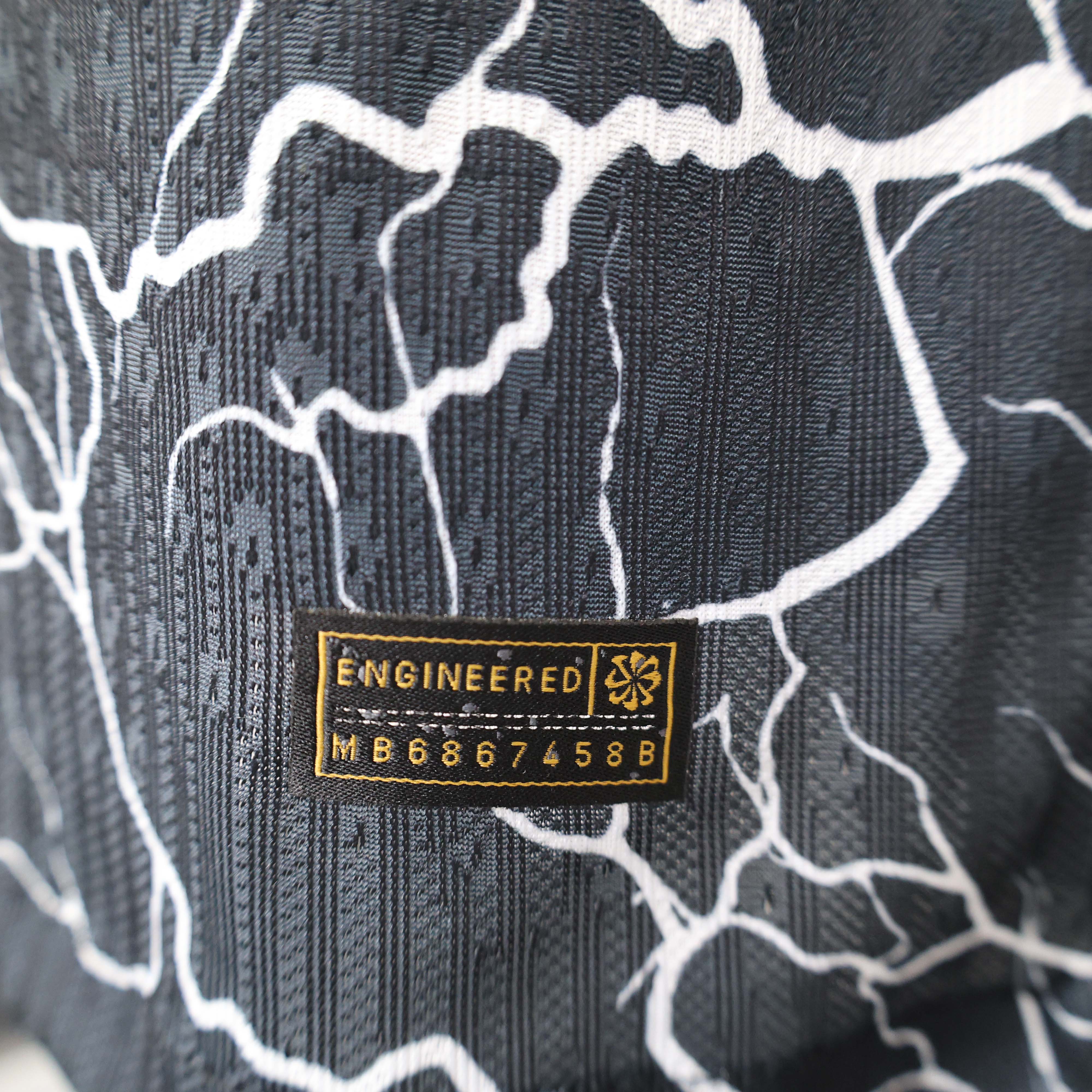 2024/2025 Player Version Barcelona Special Edition Black and White Football Shirt 1:1 Thai Quality:football jersey mysite: unitedjerseyfootball 邓江浪:football