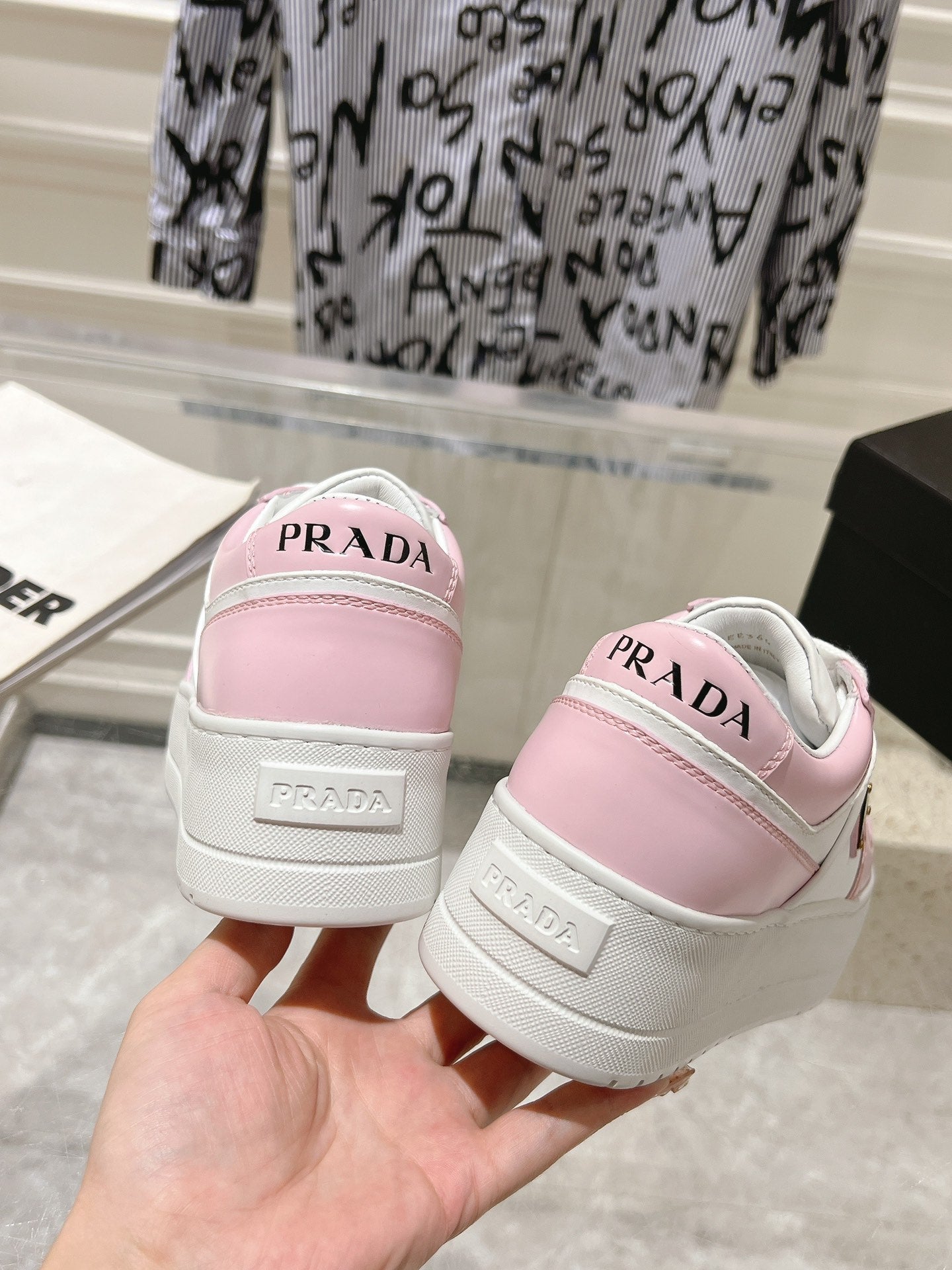 PRA DOWNTOWN BOLD SNEAKERS WHITE AND LIGHT PINK CALFSKIN、mysite、Cacoeks