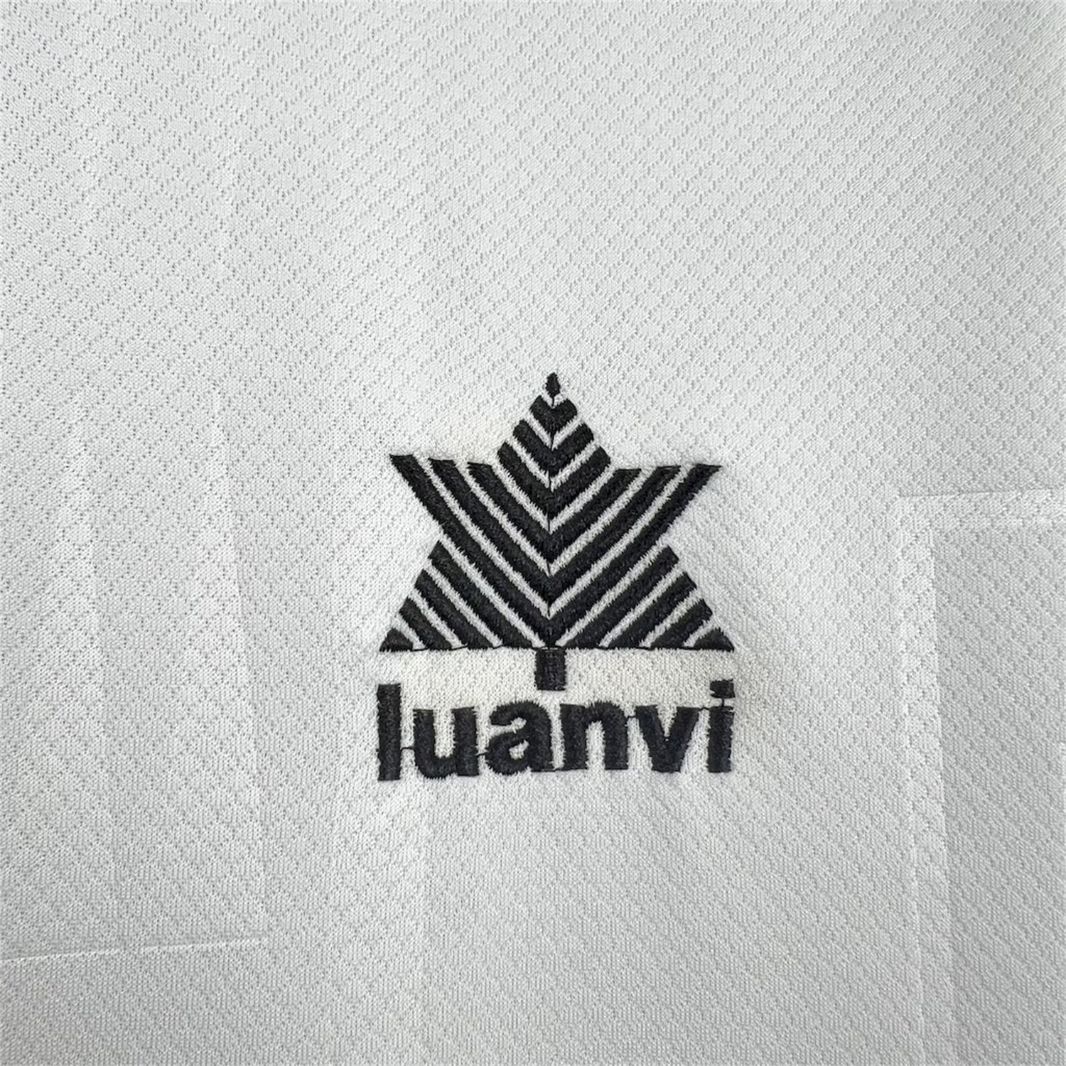 Funinjersey-Retro Valencia 1996-97 Home Jersey