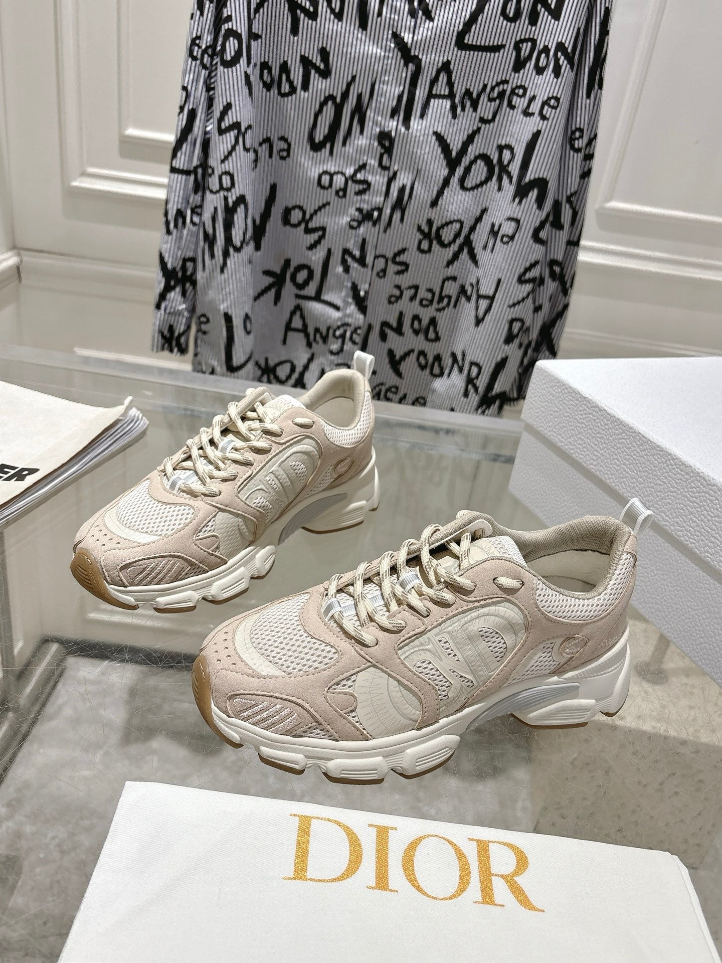 DIOR 25S CHRONO SNEAKER 45MM IN MESH WITH WHITE AND NUDE PINK CALFSKIN、mysite、Cacoeks