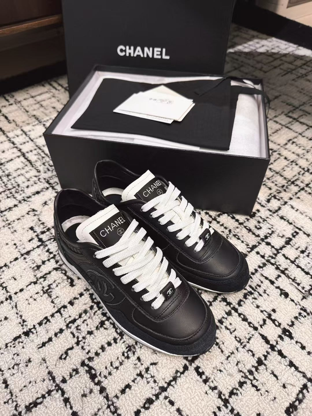 TRAINERS SNEAKER IN BLACK CALFSKIN AND SUEDE、mysite、Cacoeks