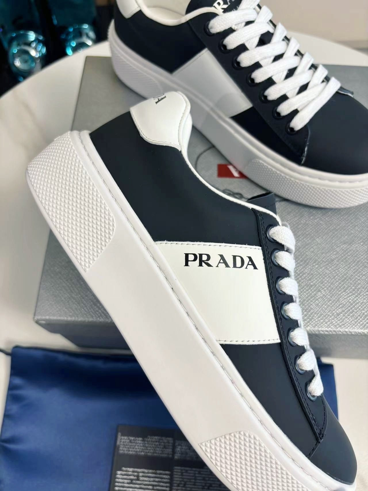 PRADA 25S LEATHER LOGO OUTLET SNEAKERS BLUISH BLACK CALFSKIN、mysite、Cacoeks