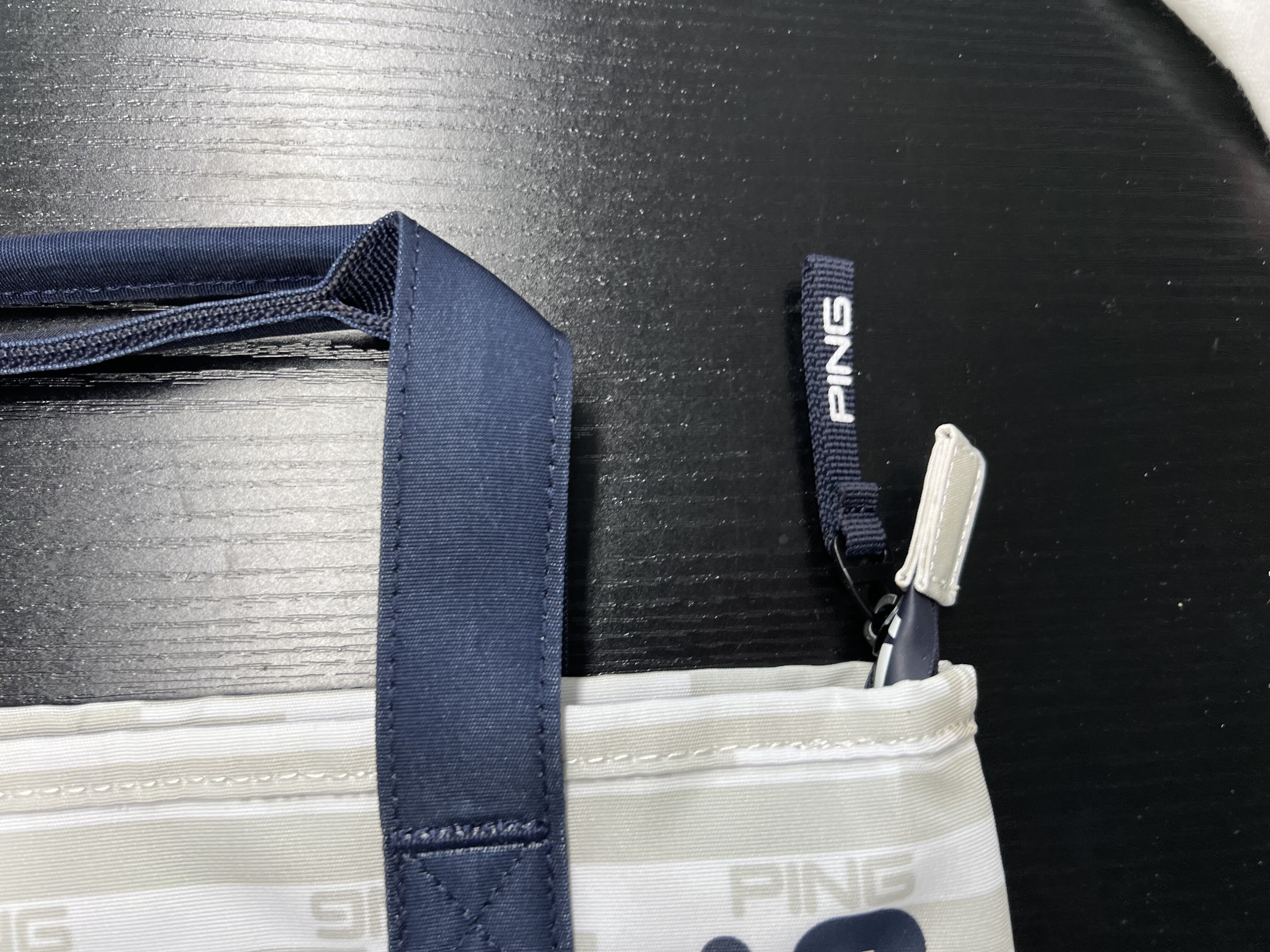 TITLESIT TAYLORMADE G/FORE GOLF BAG