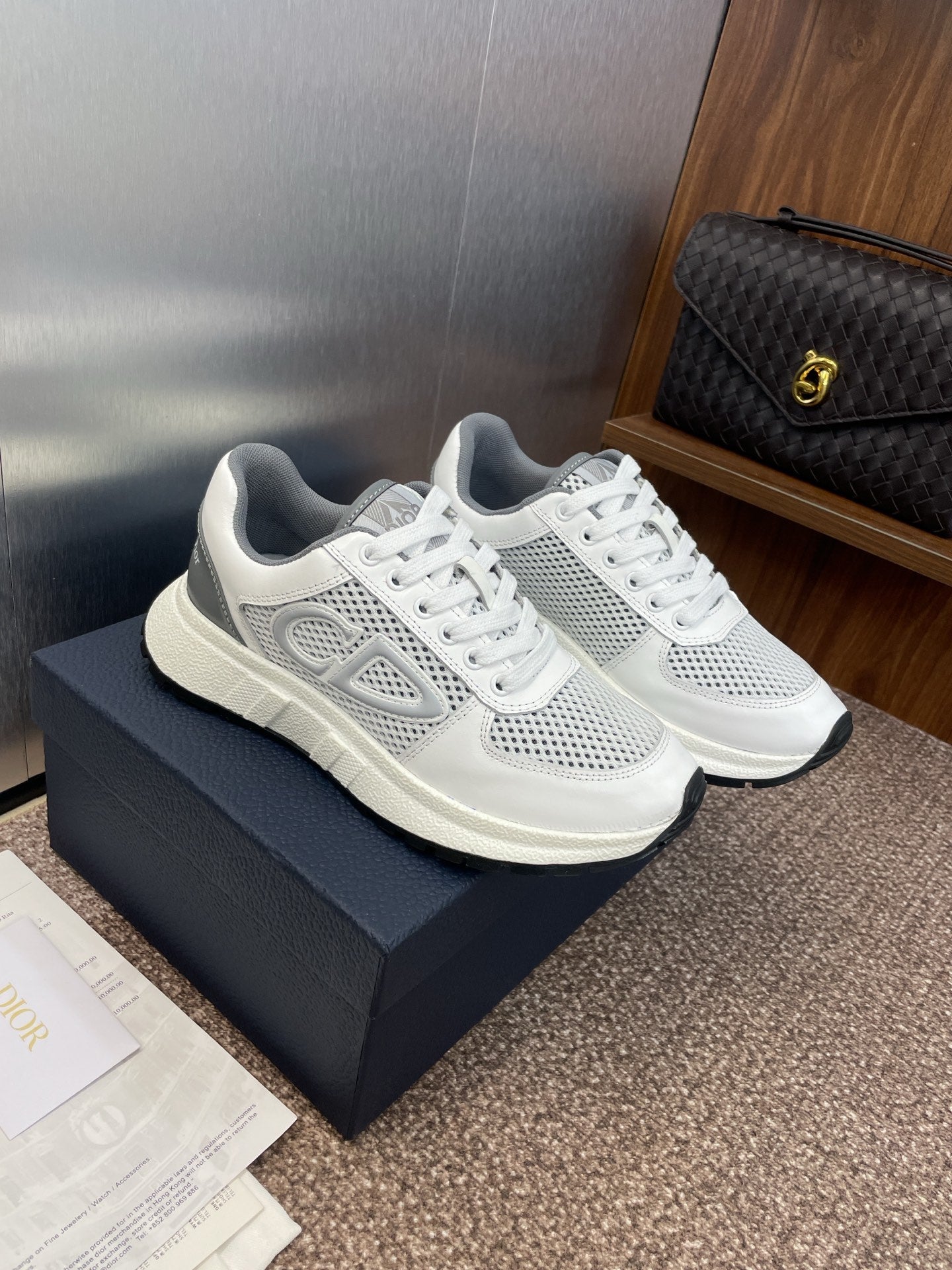 DIOR 25S D-RUN'N COUPLE SNEAKERS IN WHITE GRAY CALFSKIN AND MESH、mysite、Cacoeks