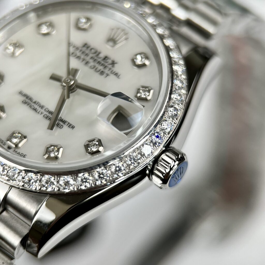 Đồng Hồ Nữ Rolex DateJust Rep 11 Đính Đá Mặt Xà Cừ (1)