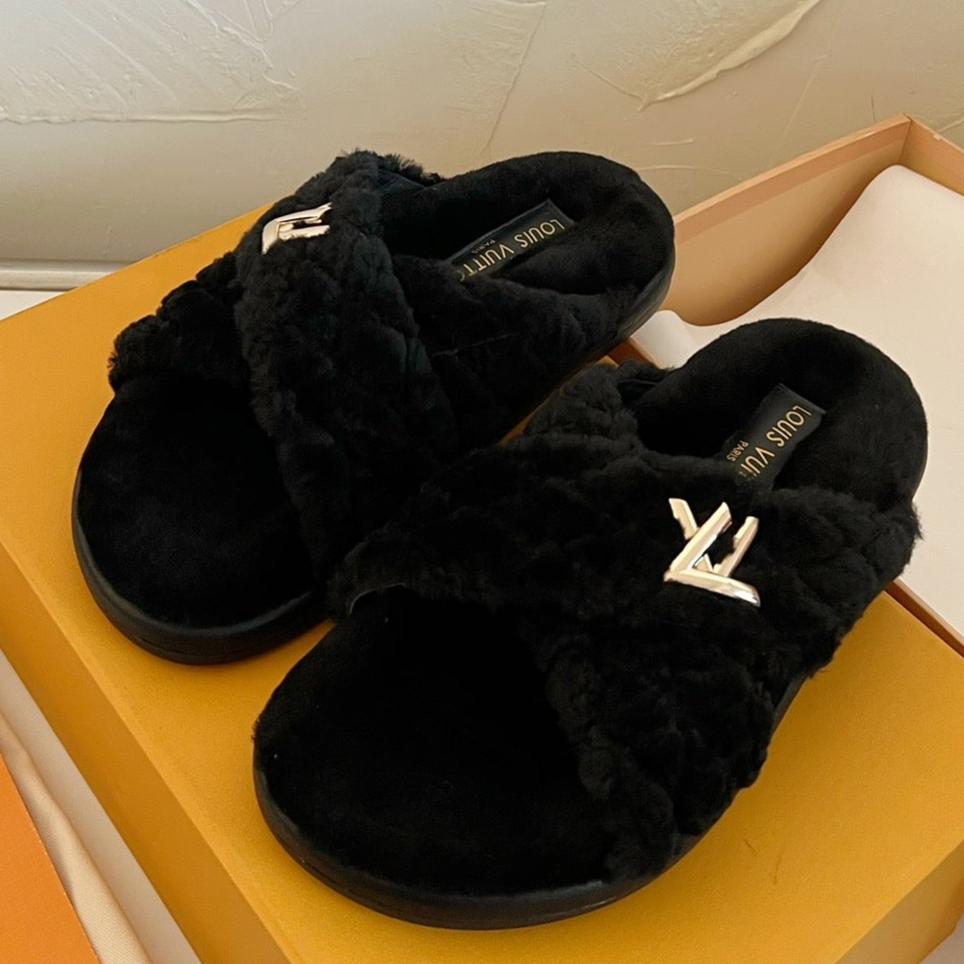 LV BLISS COMFORT MULE IN BLACK SHEARLING、mysite、Cacoeks