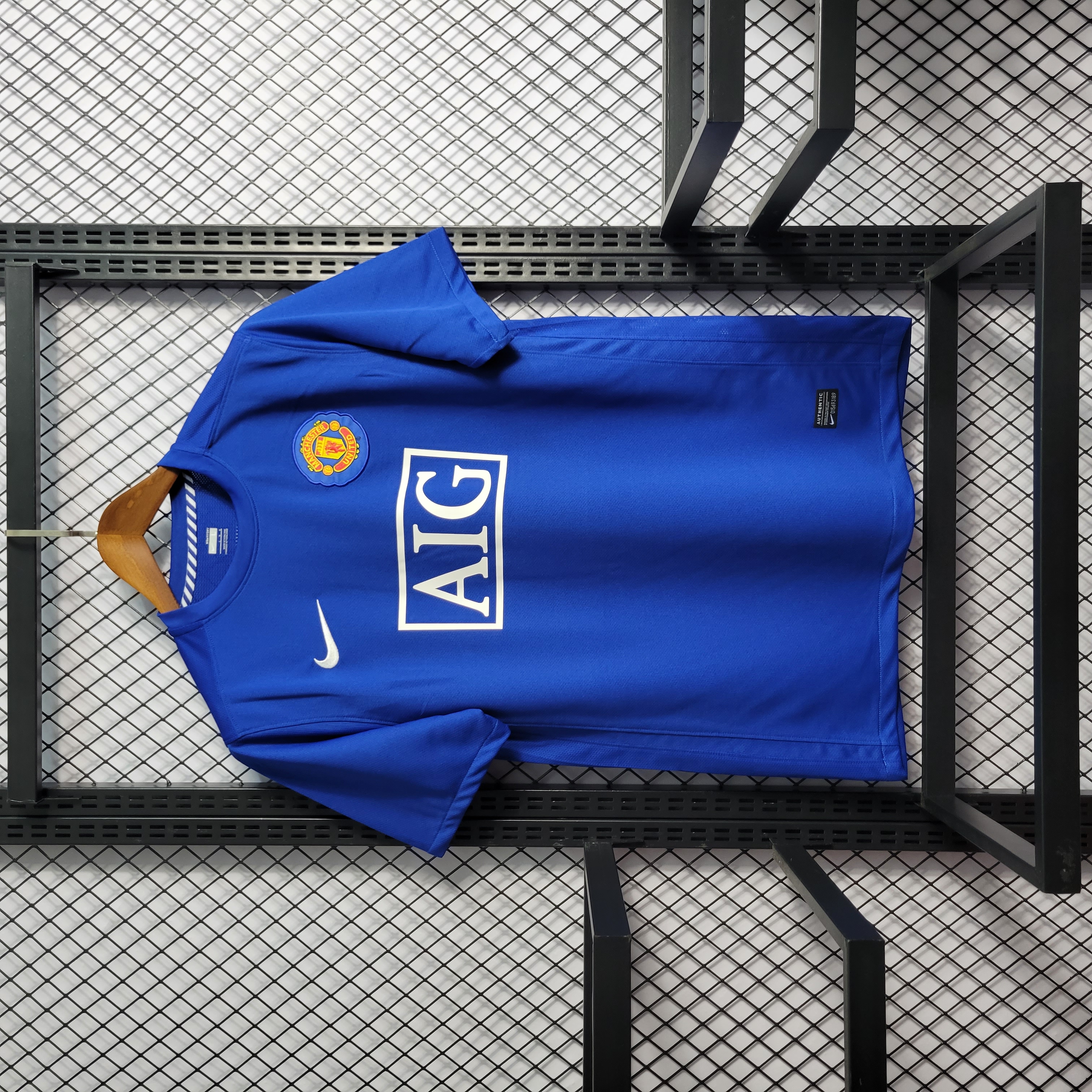 Higojerseys-Retro Manchester United 08-09 Third Jersey