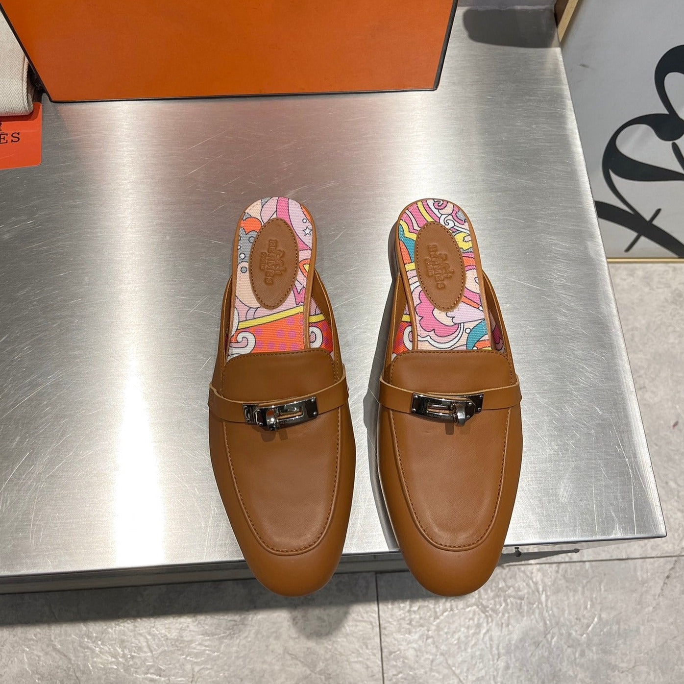 0Z MULE CARAMEL CALFSKIN WITH PATTERN、mysite、Cacoeks