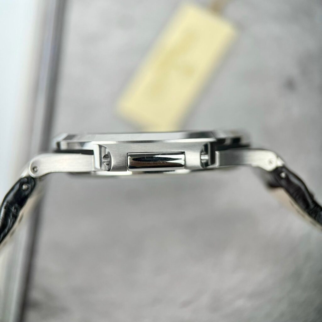 Đồng Hồ Patek Philippe Nautilus 5711 Replica 11 Mặt Xanh Lá Cây 40mm (2)