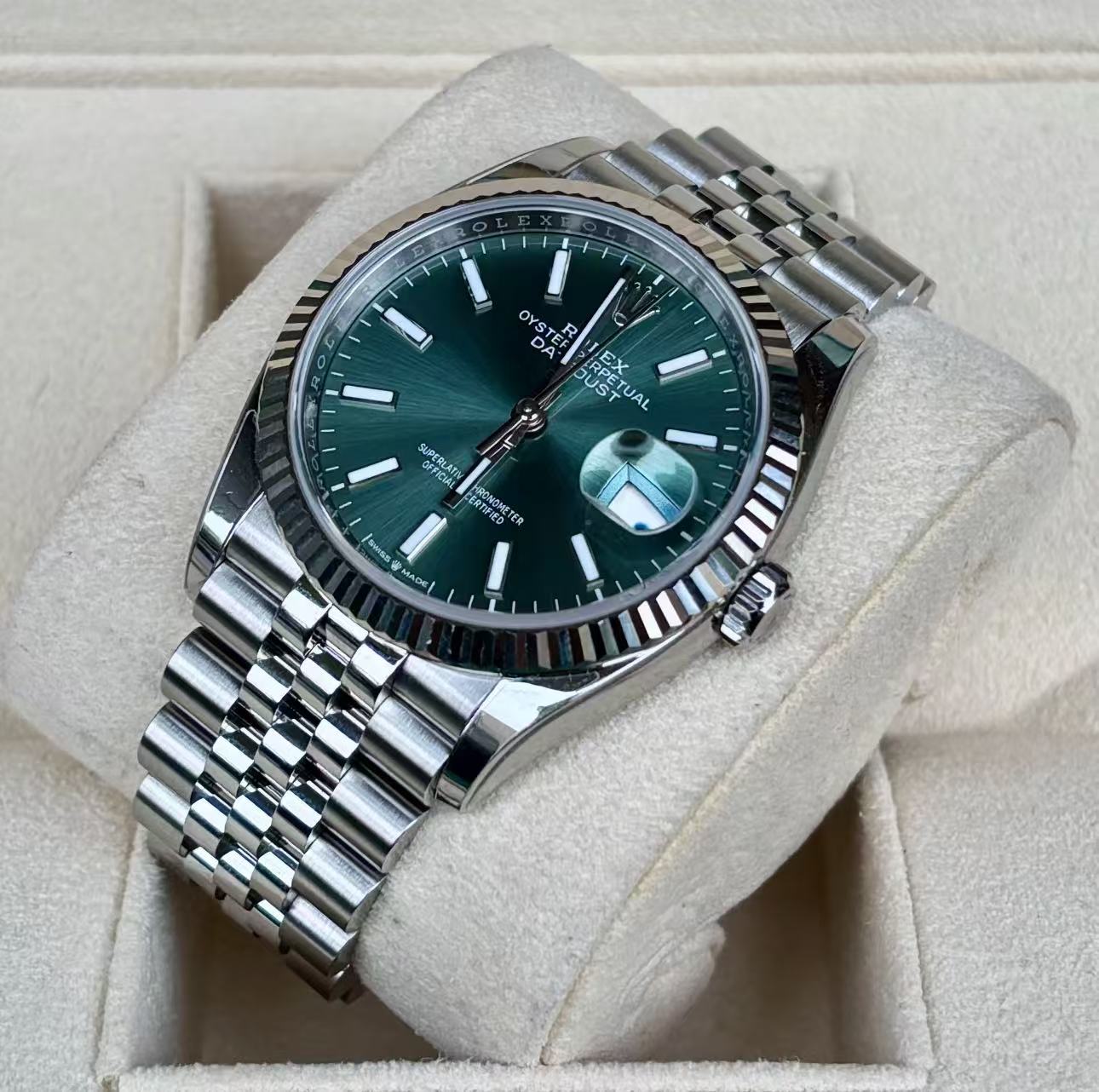 Rolex Datejust 41mm Super CloneSwiss Replica Watch Mint Green DialRef m126334-0028 3235 Swiss Movement