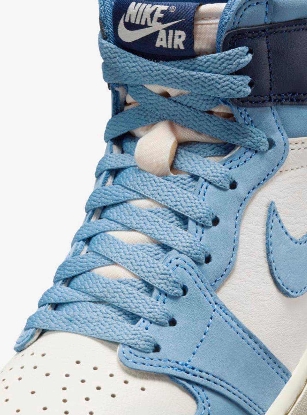 Air Jordan 1 High OG First in Flight、JORDAN、Cacoeks